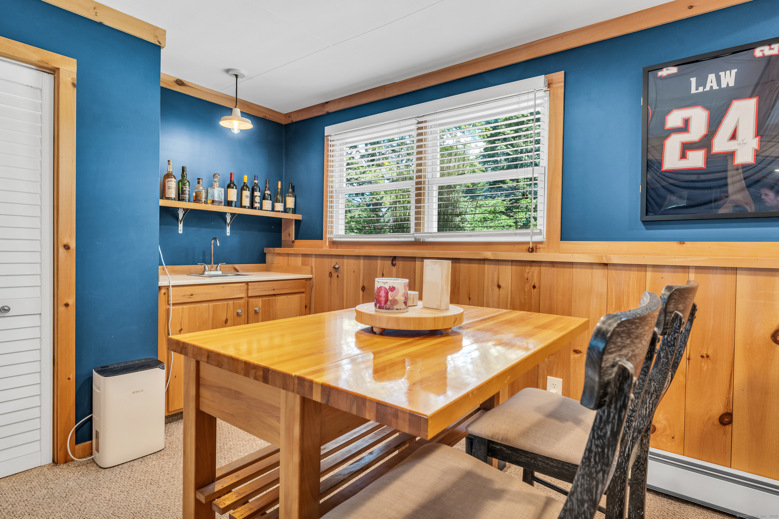2320 Long Hill Road