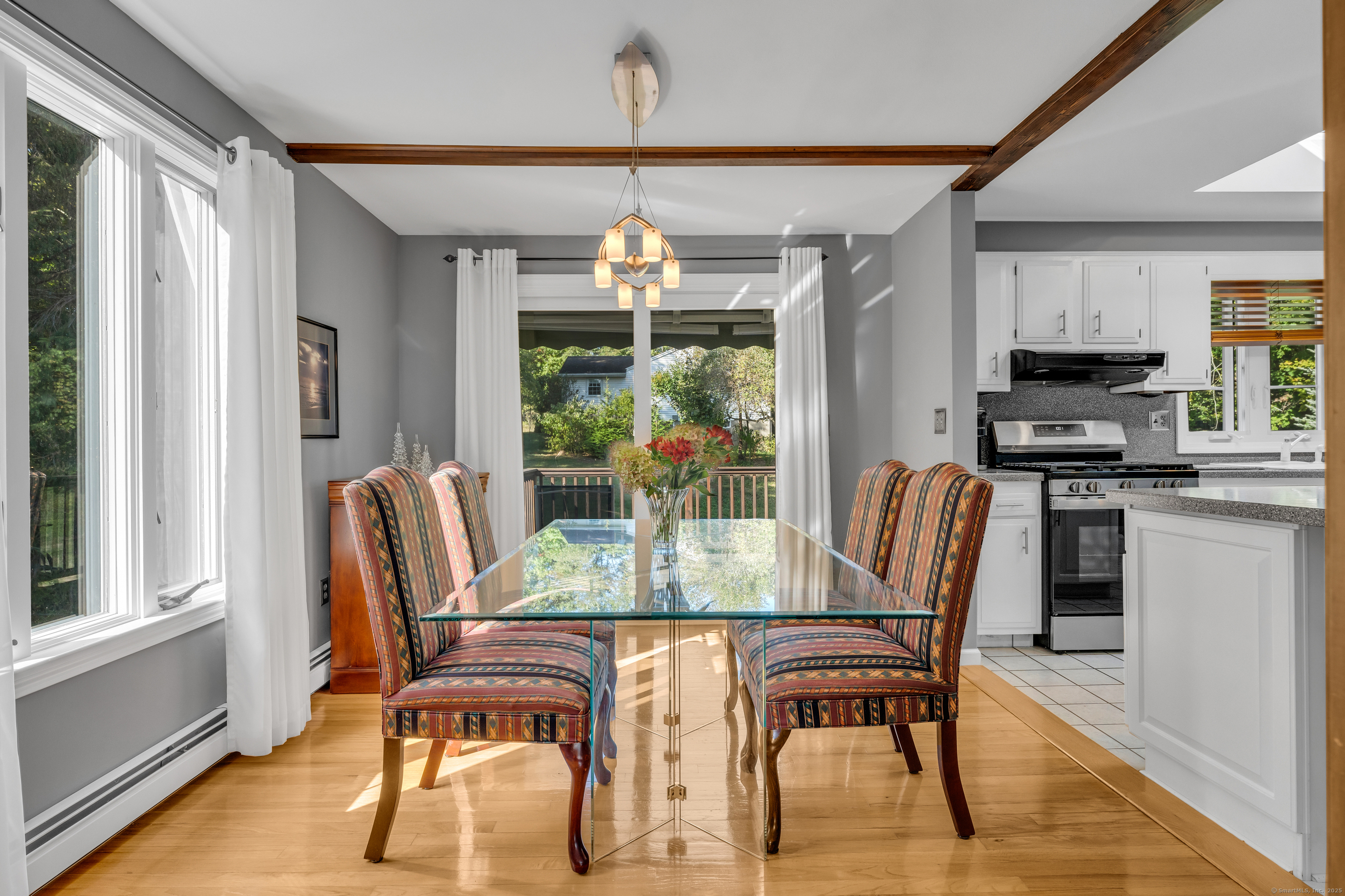 1066 Long Hill Road