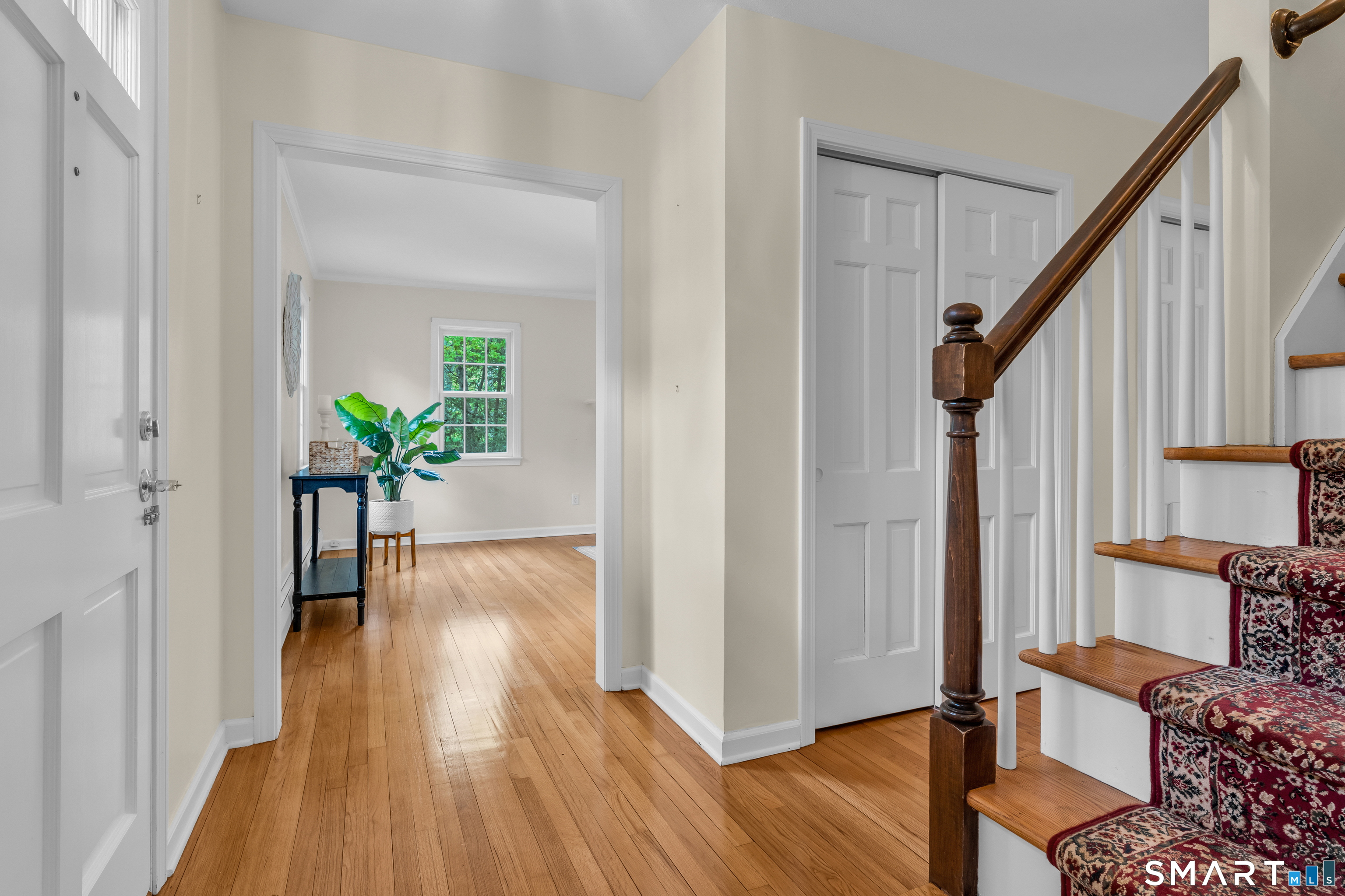 200 Whitethorn Drive