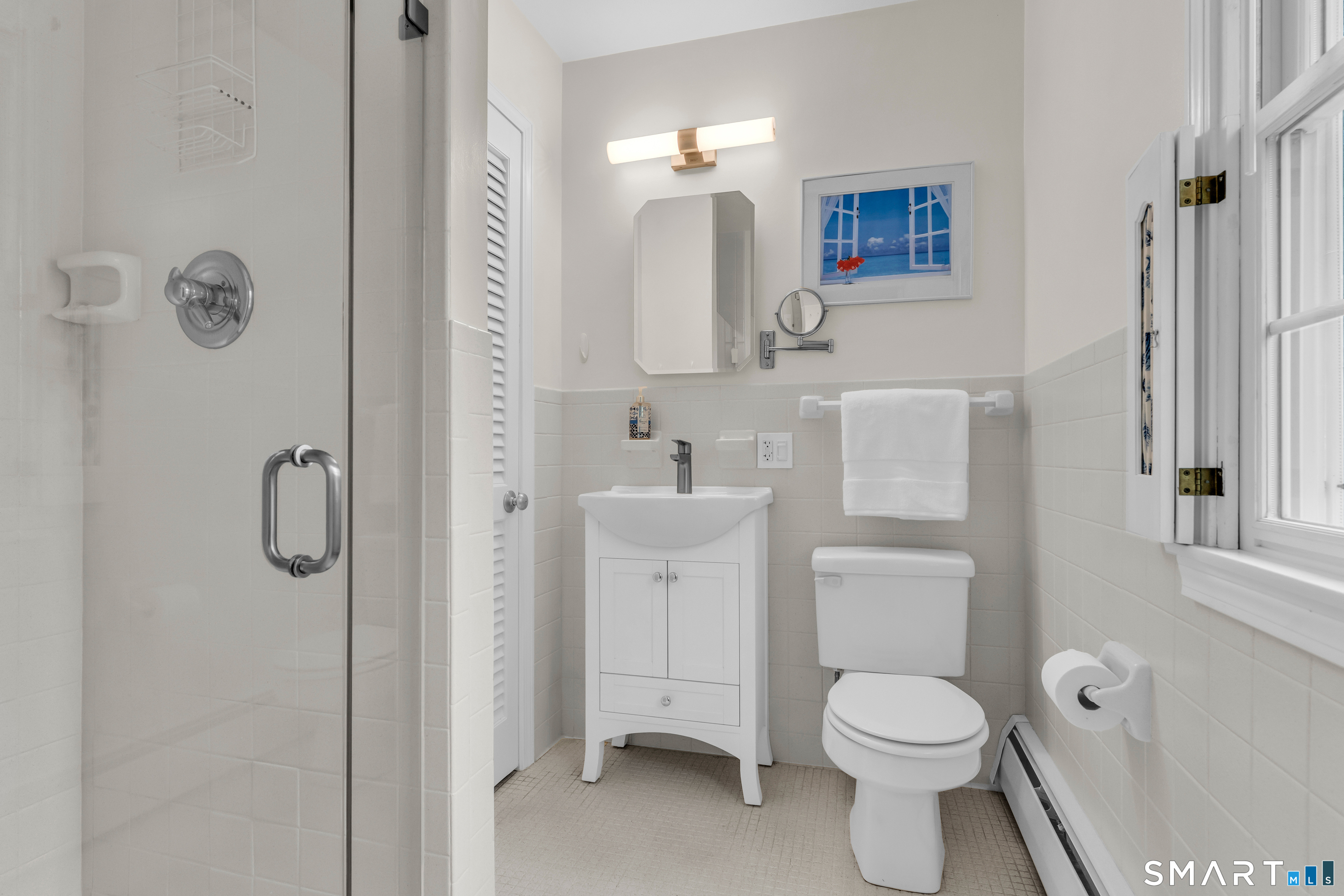 200 Whitethorn Drive