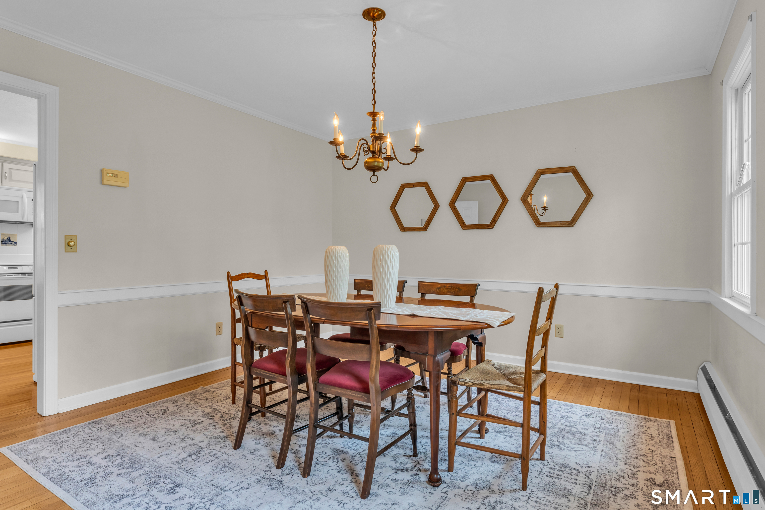 200 Whitethorn Drive