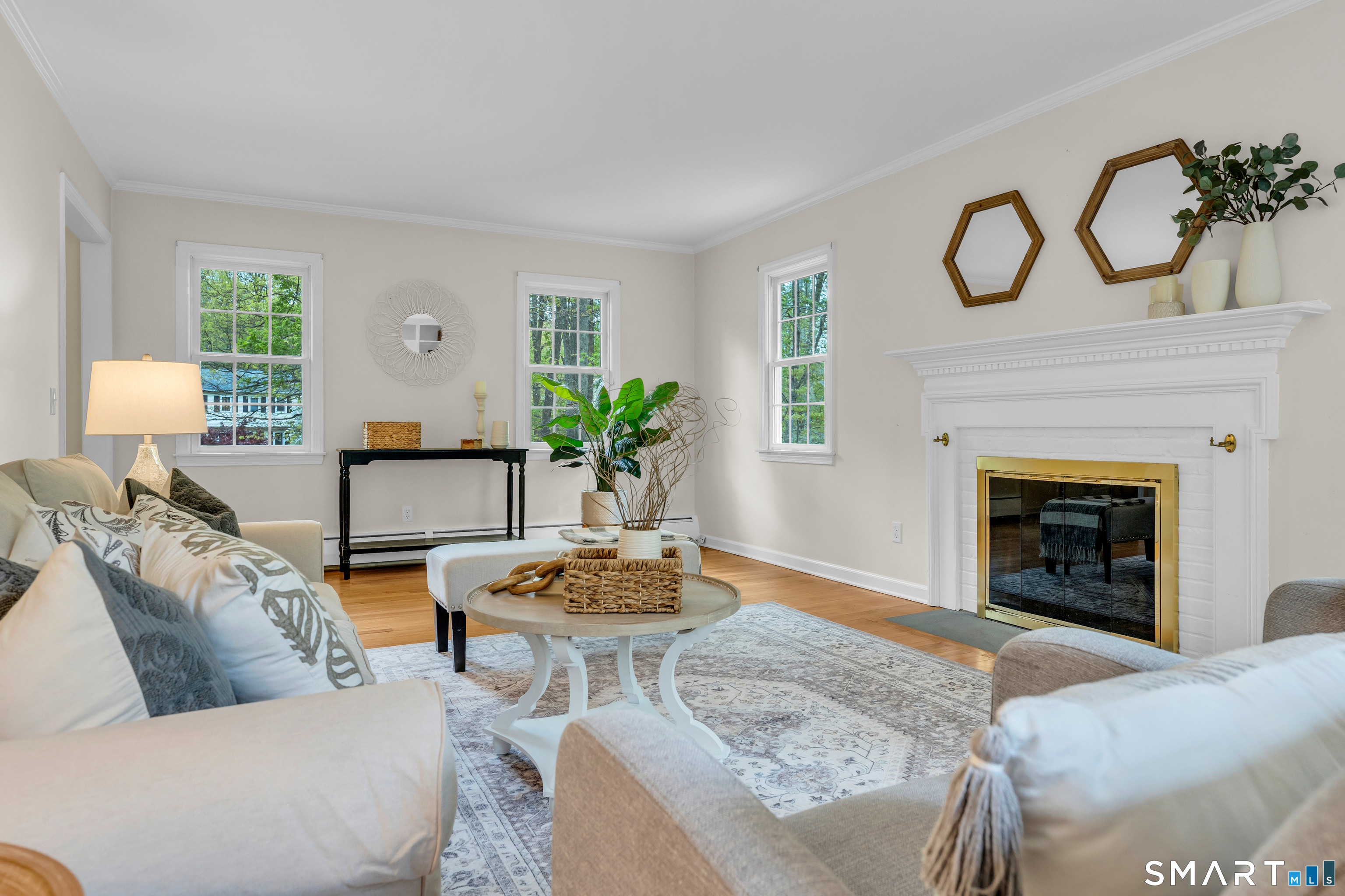 200 Whitethorn Drive