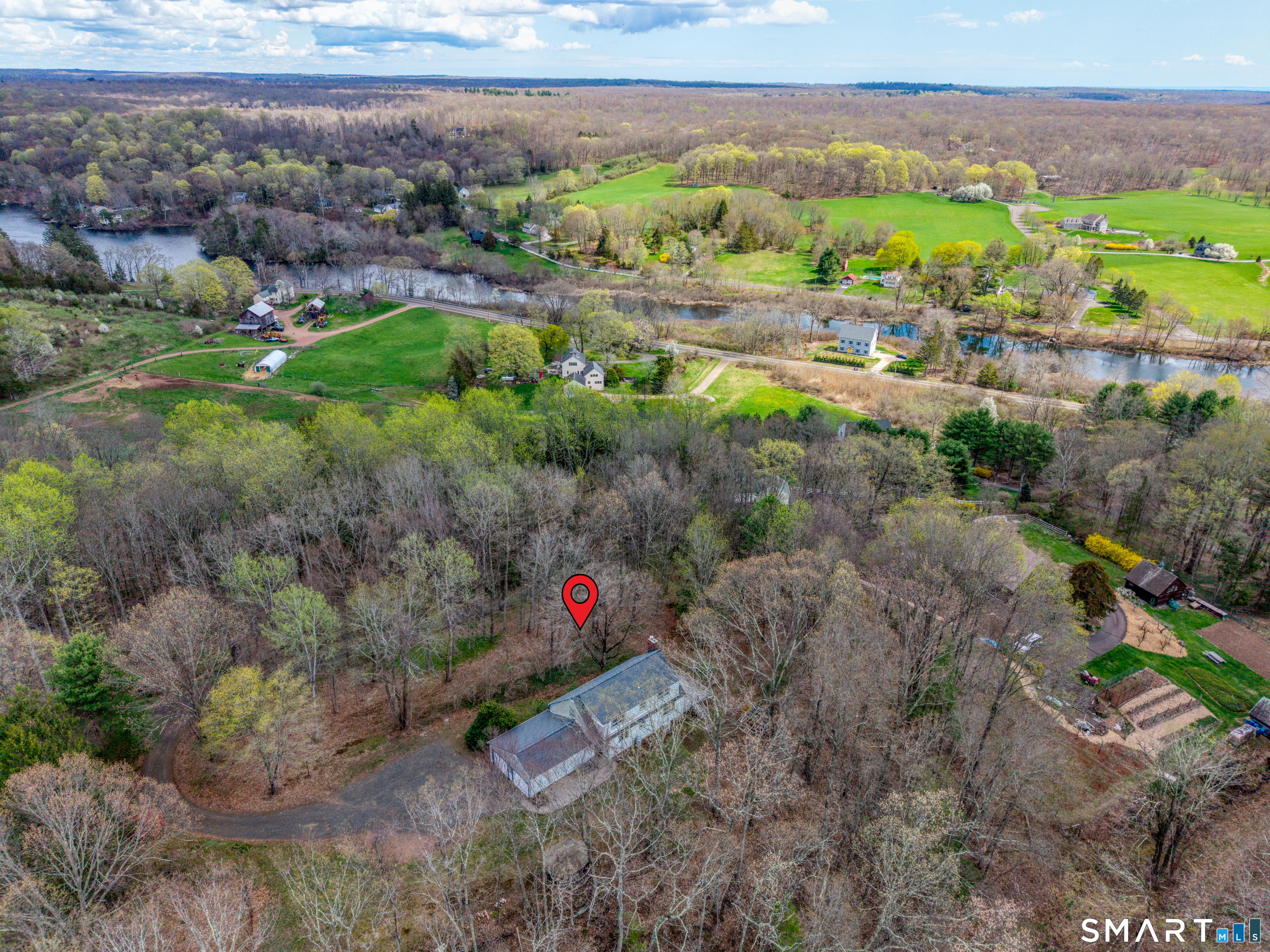94 Quonnipaug Hill Road
