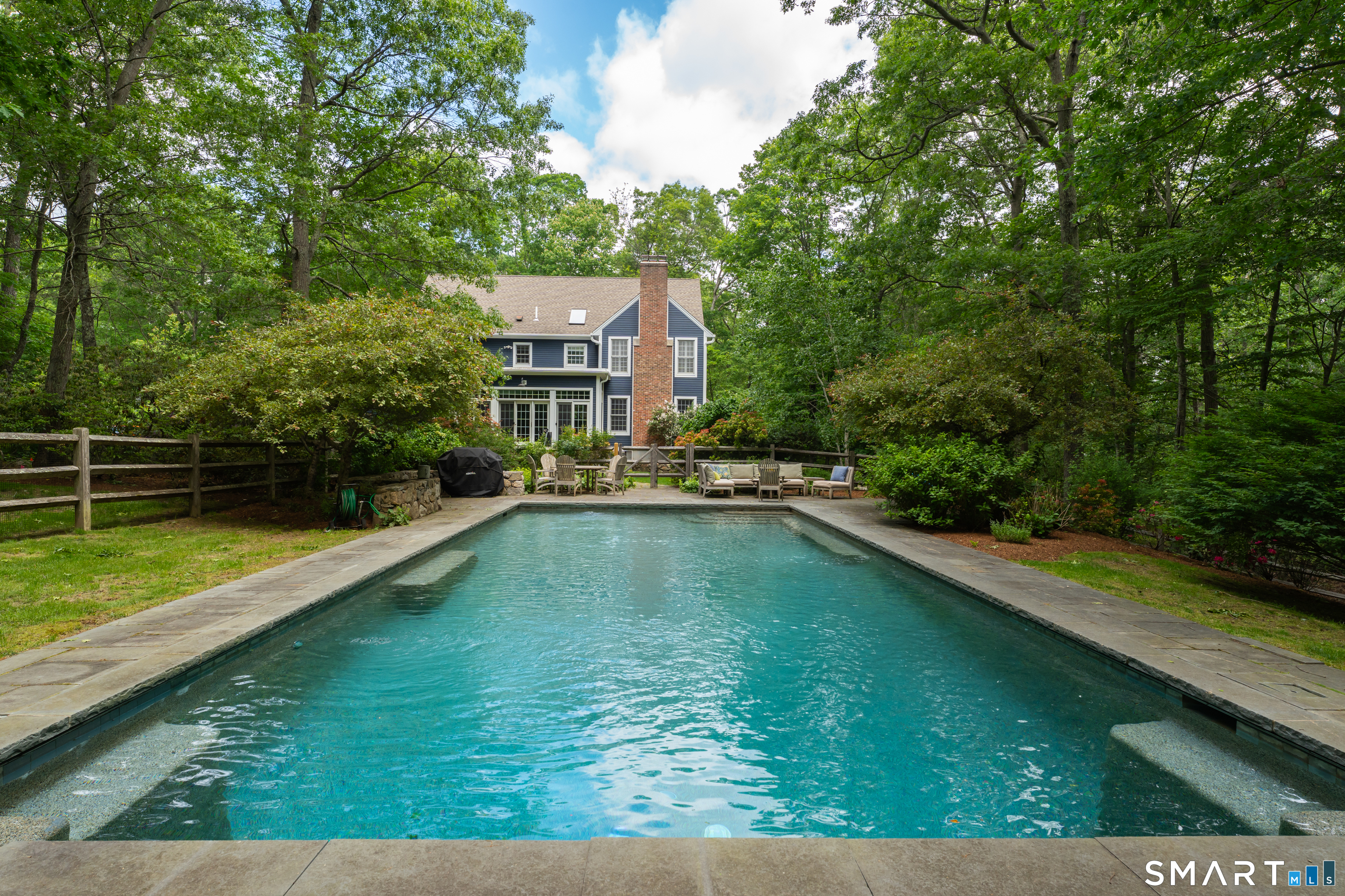 46 Laurel Cliffs Road