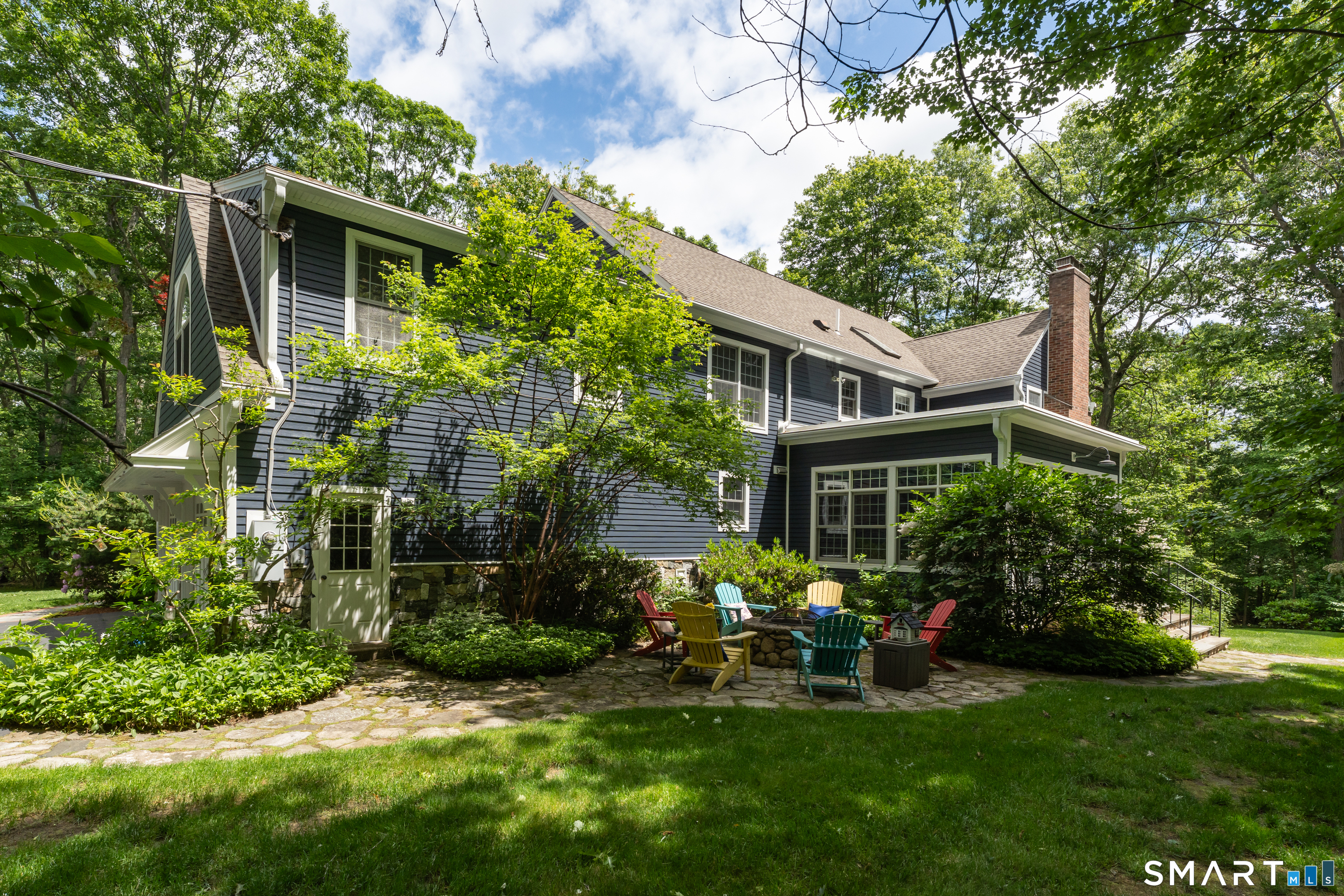 46 Laurel Cliffs Road