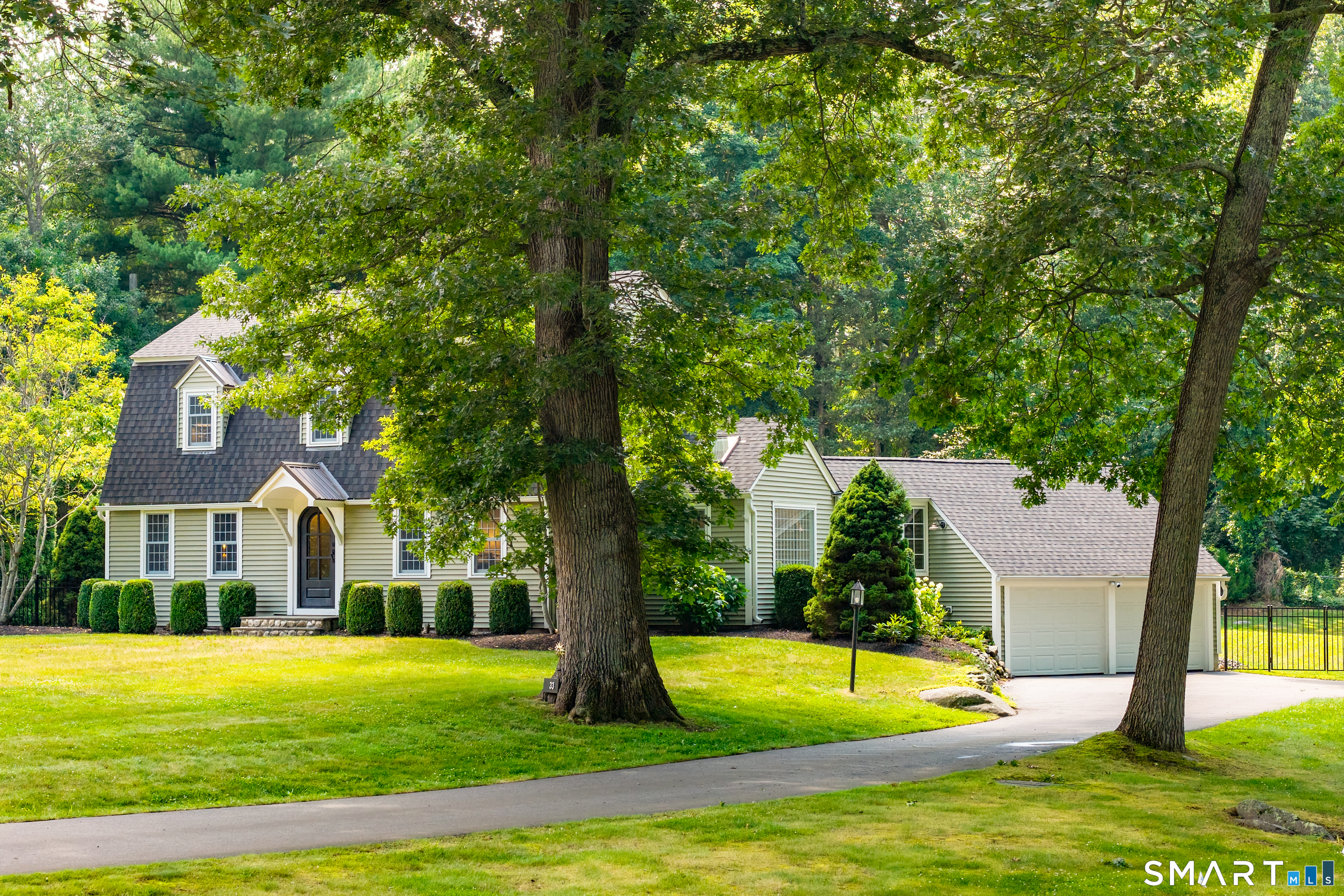 33 River Edge Farms Road