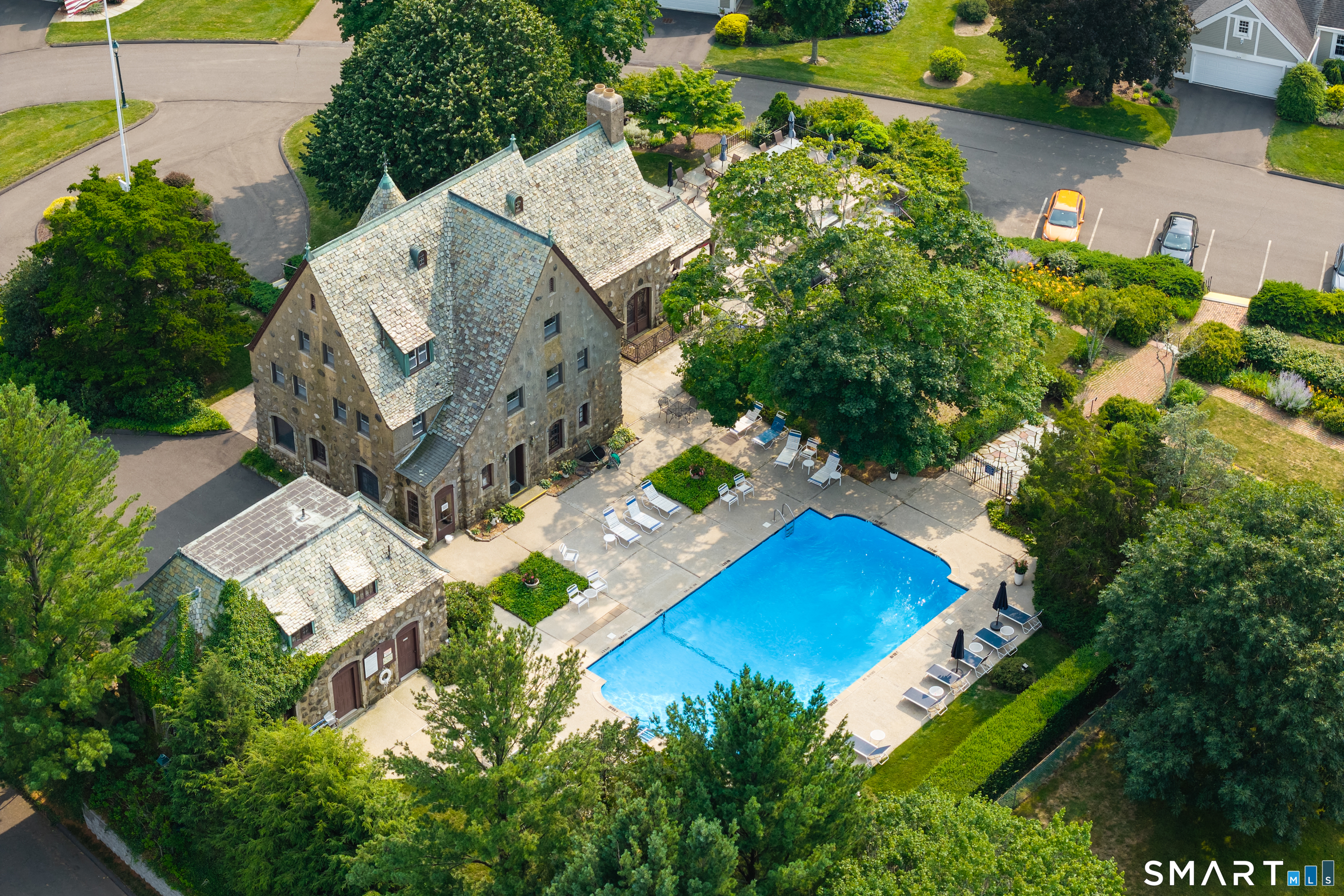 250 Legend Hill Road Unit: 250