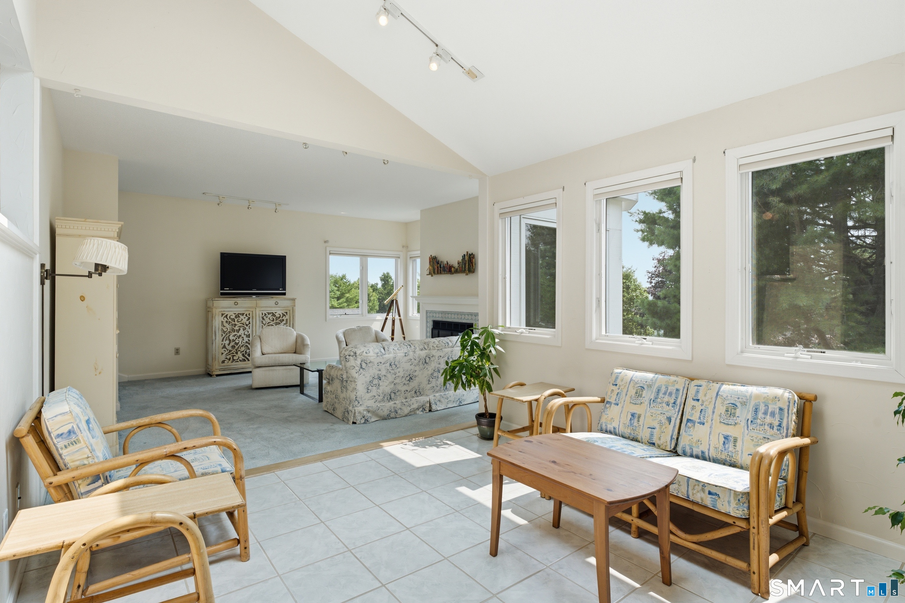 250 Legend Hill Road Unit: 250