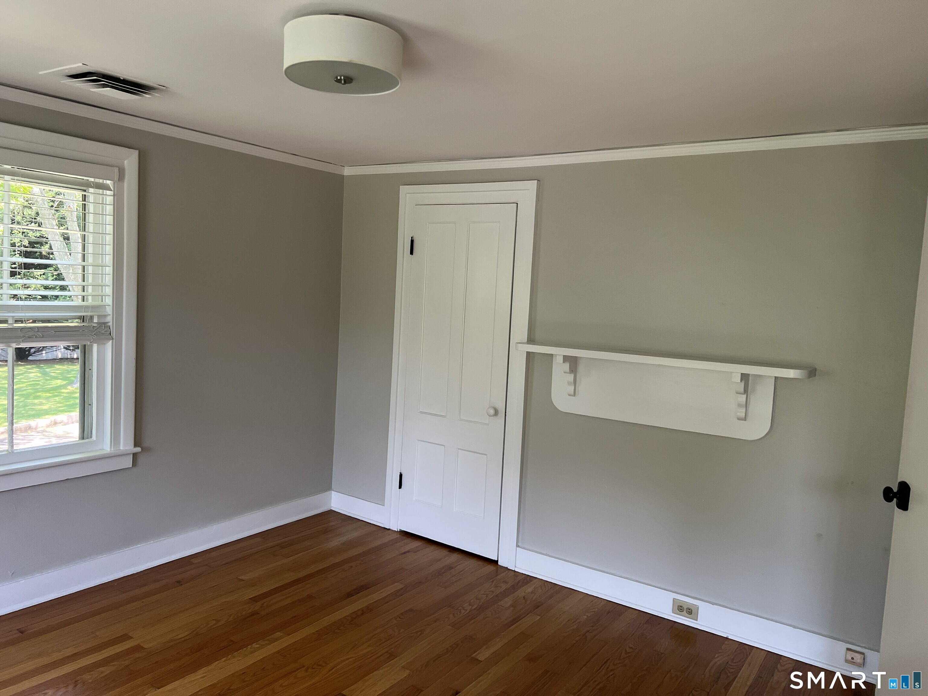 37 Pearl Street Unit: B