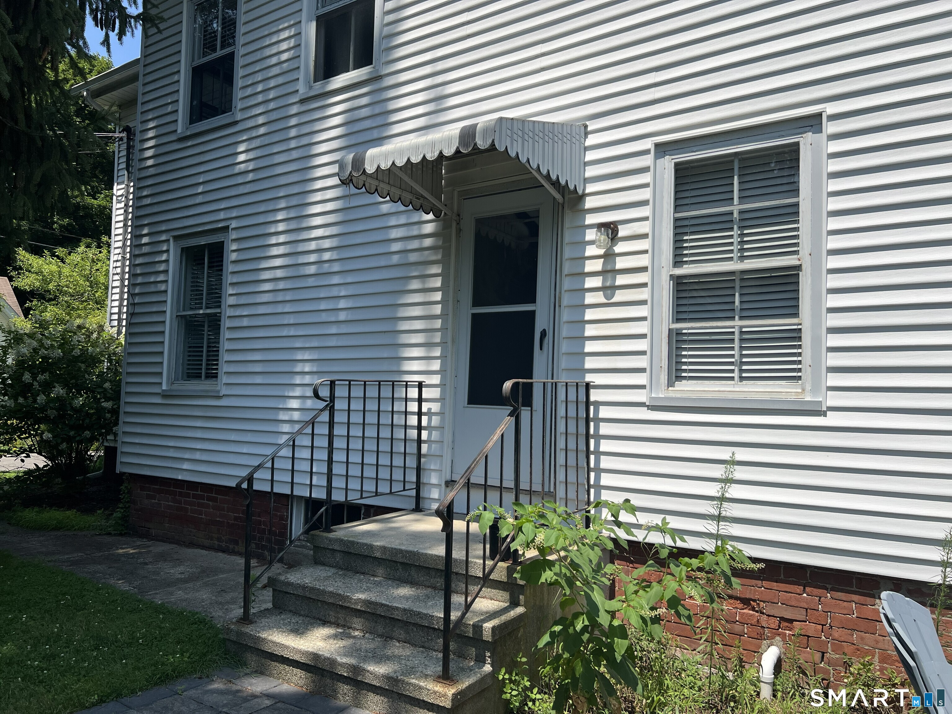 37 Pearl Street Unit: B