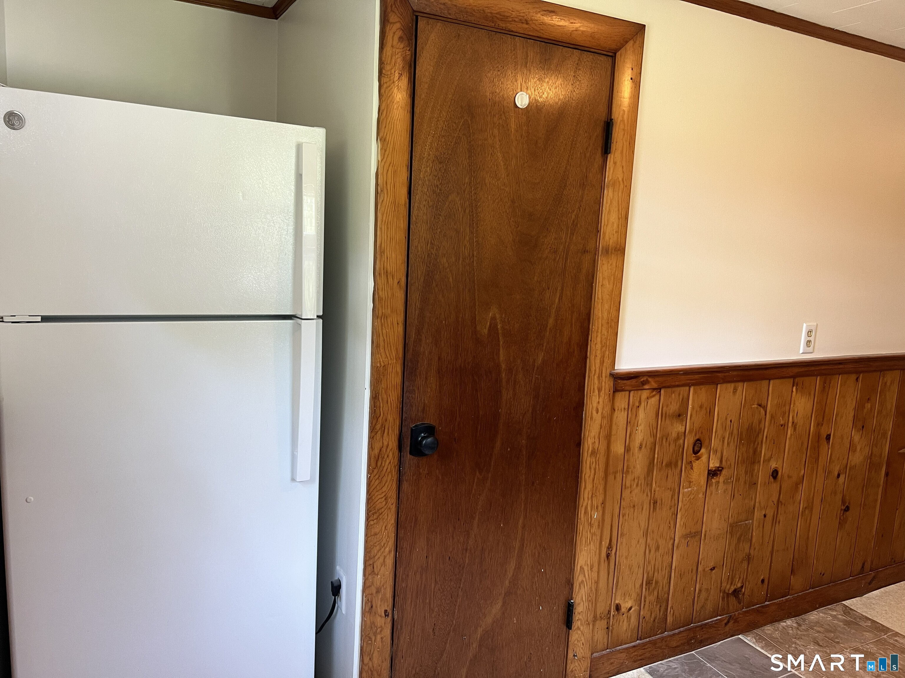 37 Pearl Street Unit: B