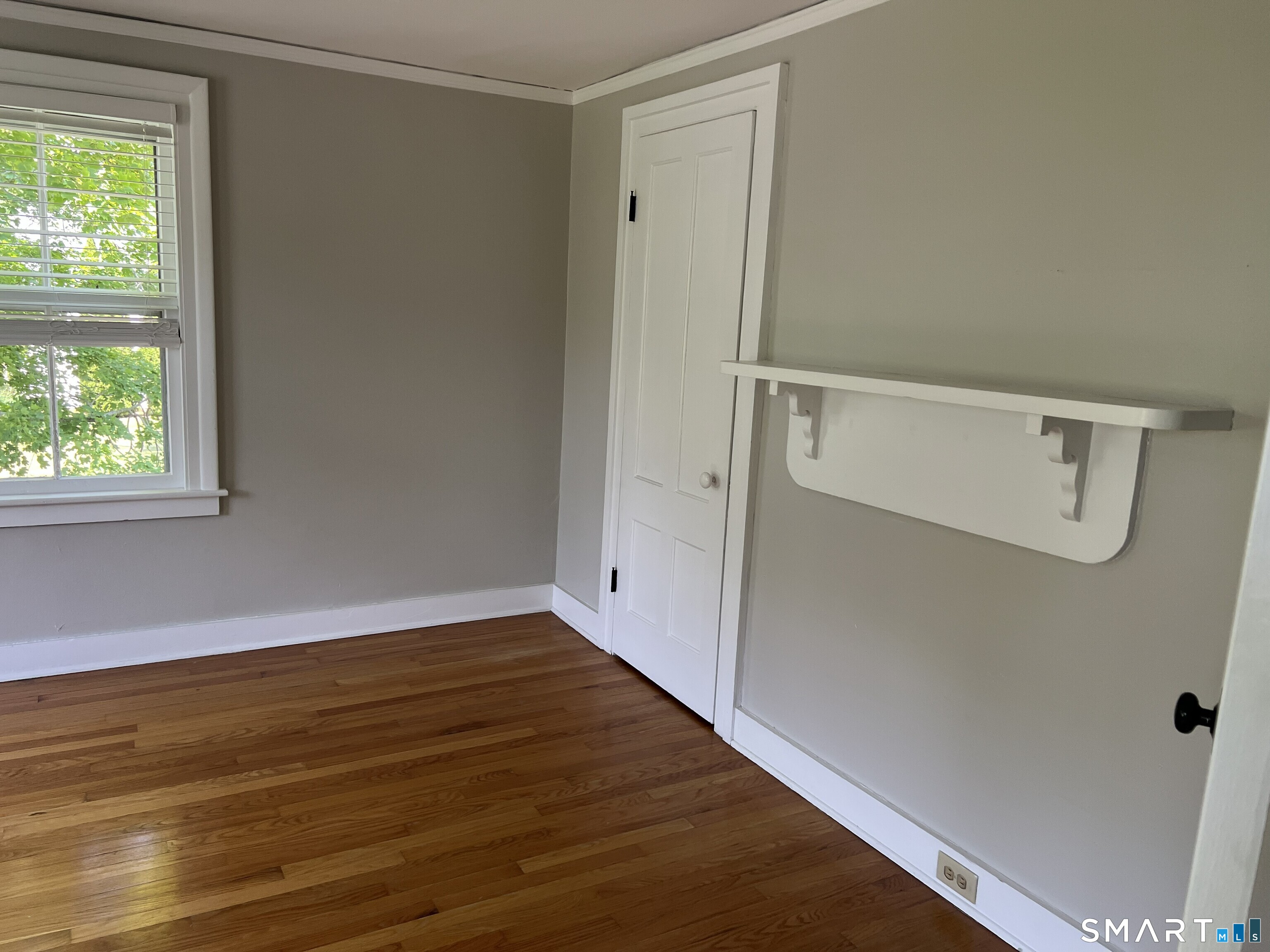 37 Pearl Street Unit: B
