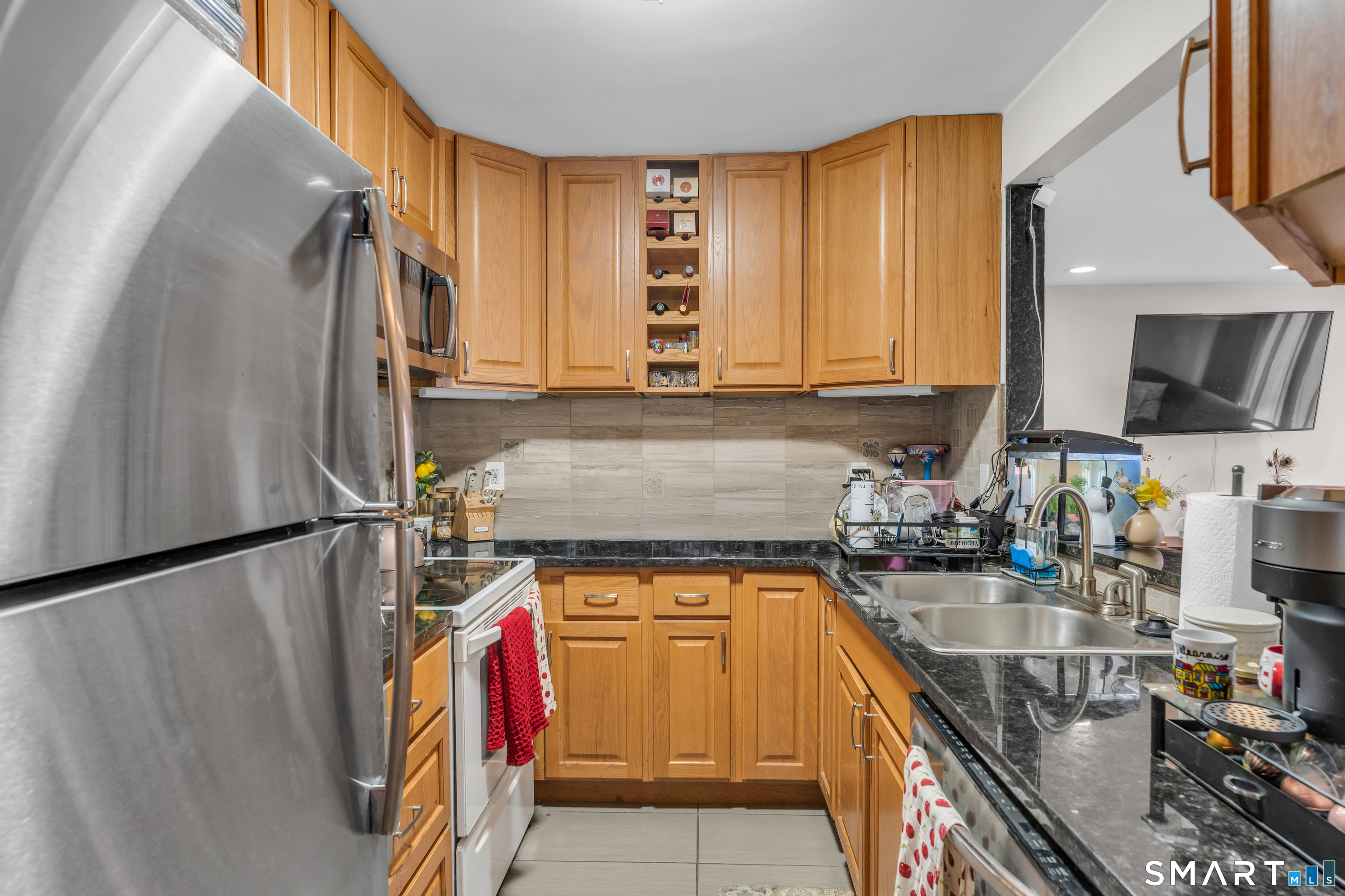 175 Mill Pond Road Unit: 444