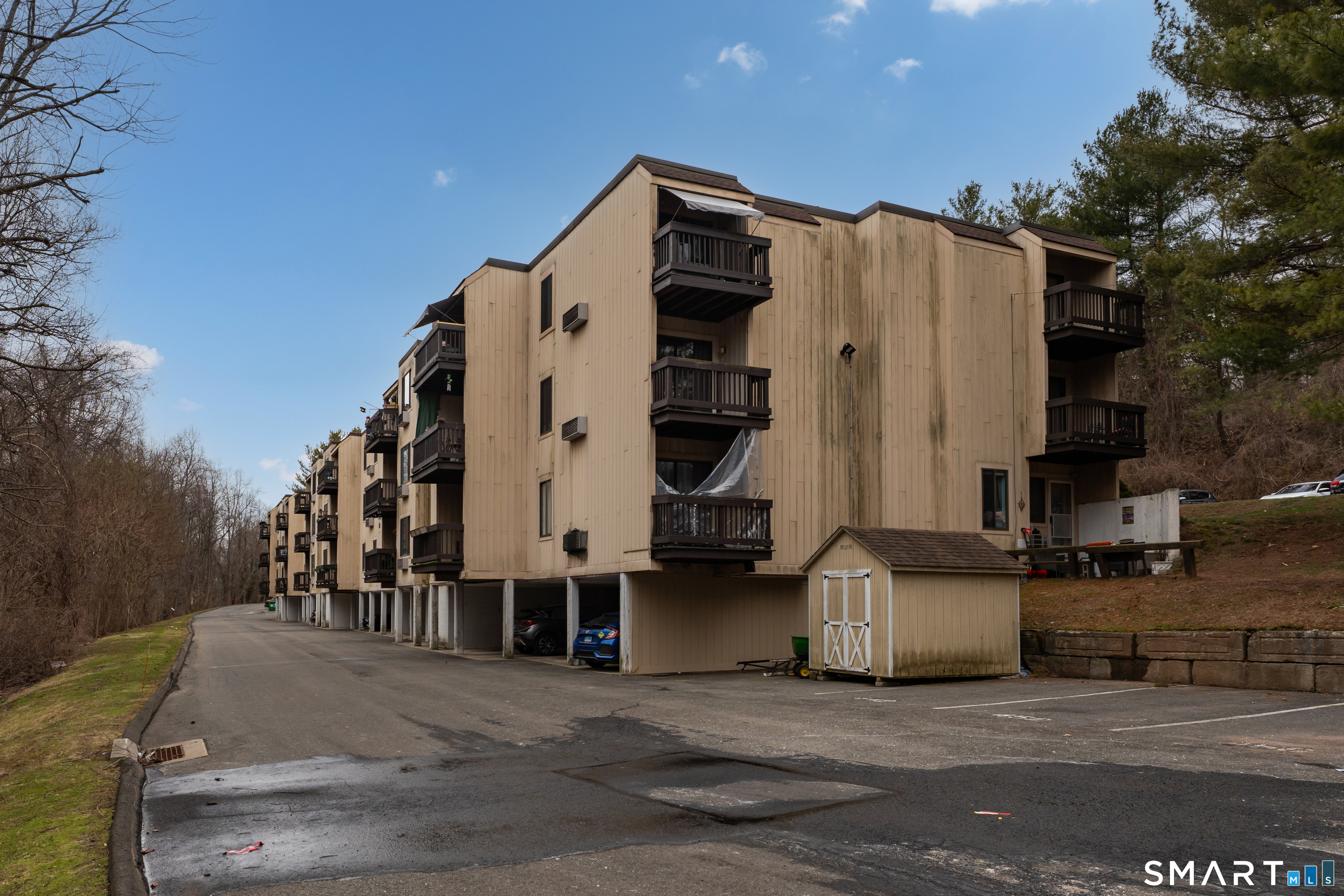 175 Mill Pond Road Unit: 444