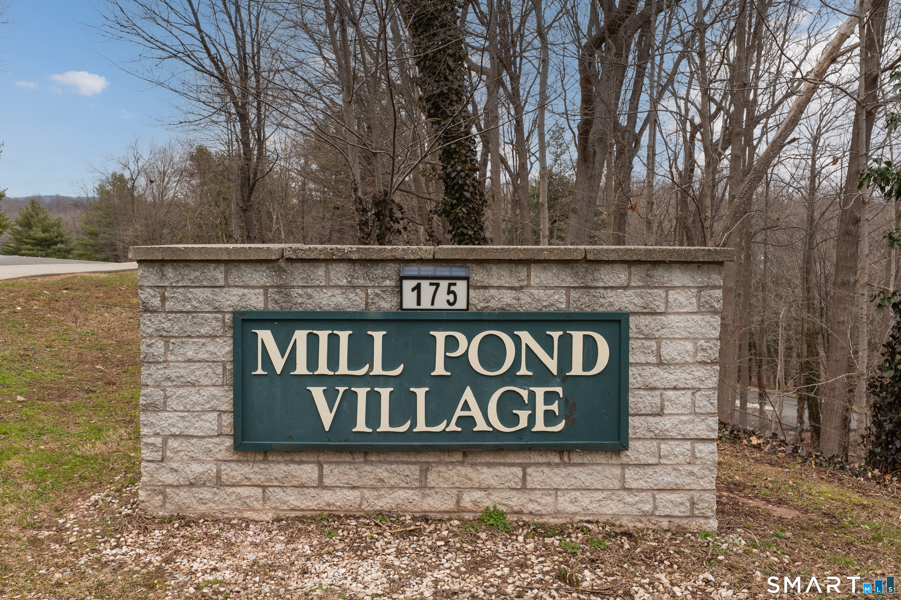 175 Mill Pond Road Unit: 444