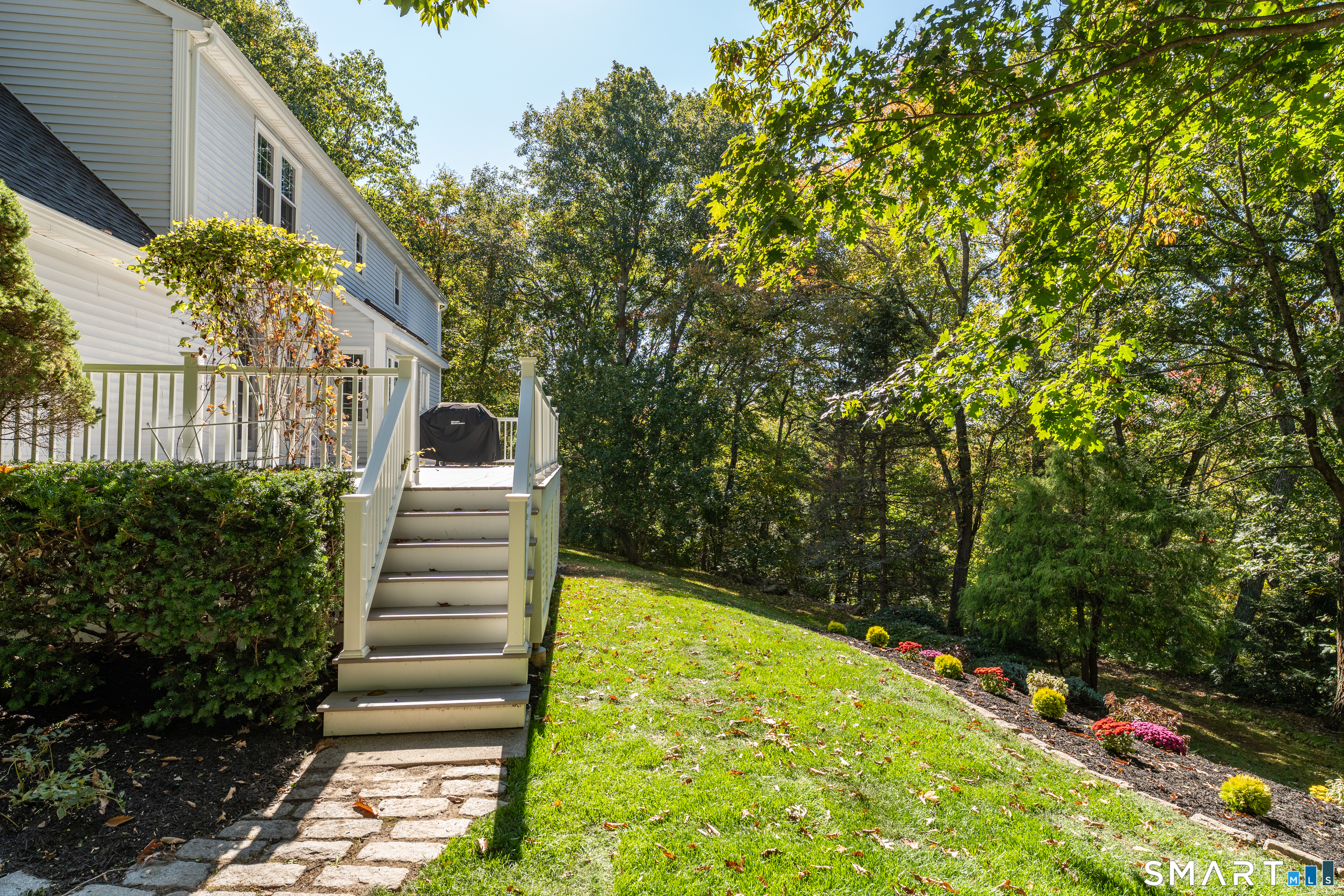 7 Laurel Ridge Road