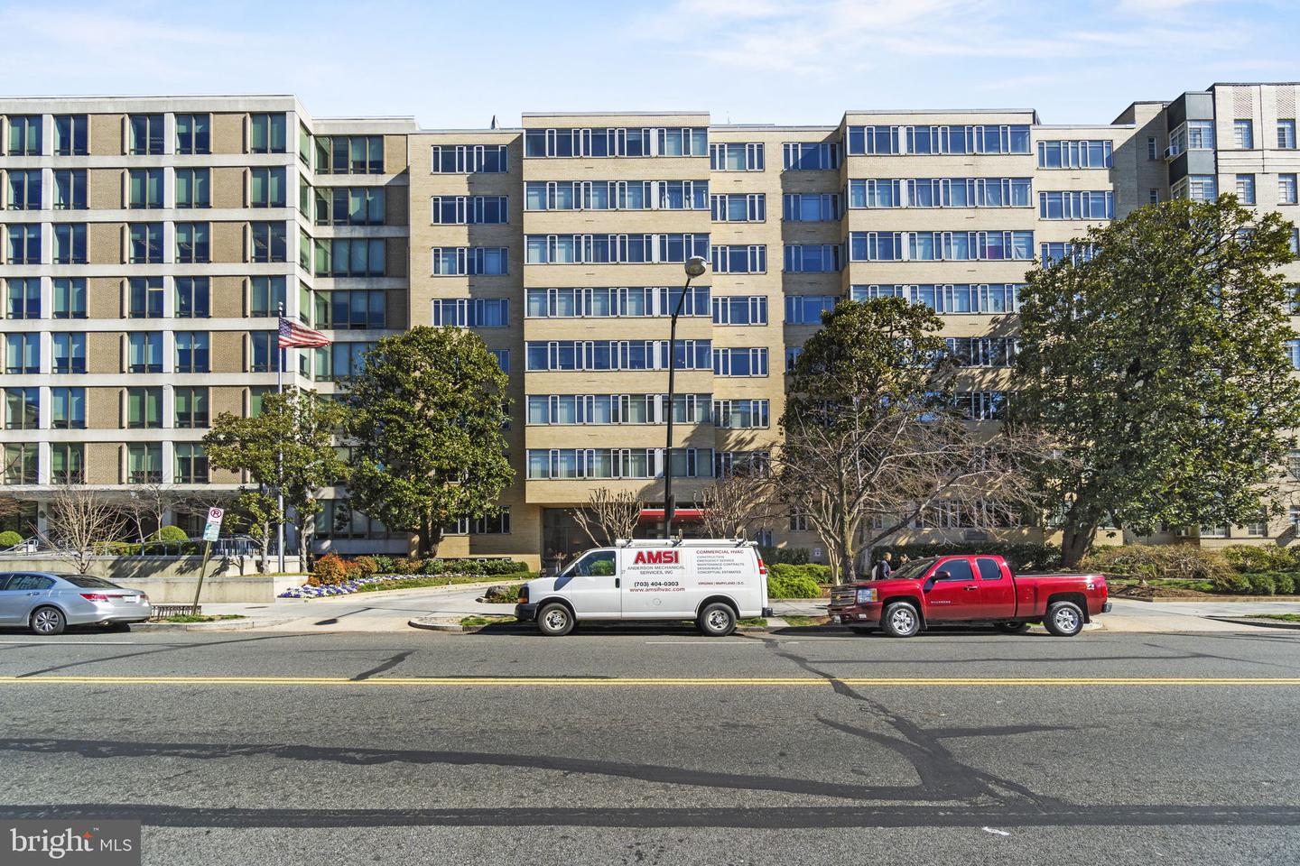 1711 Massachusetts Ave NW #734
