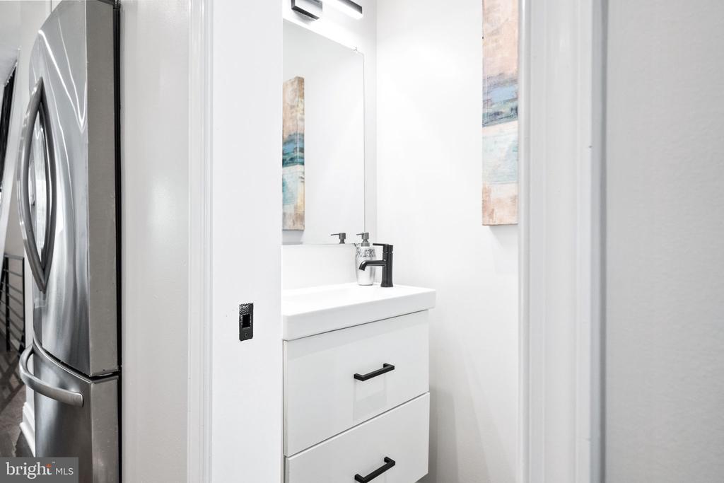 1323 Talbert Ter SE