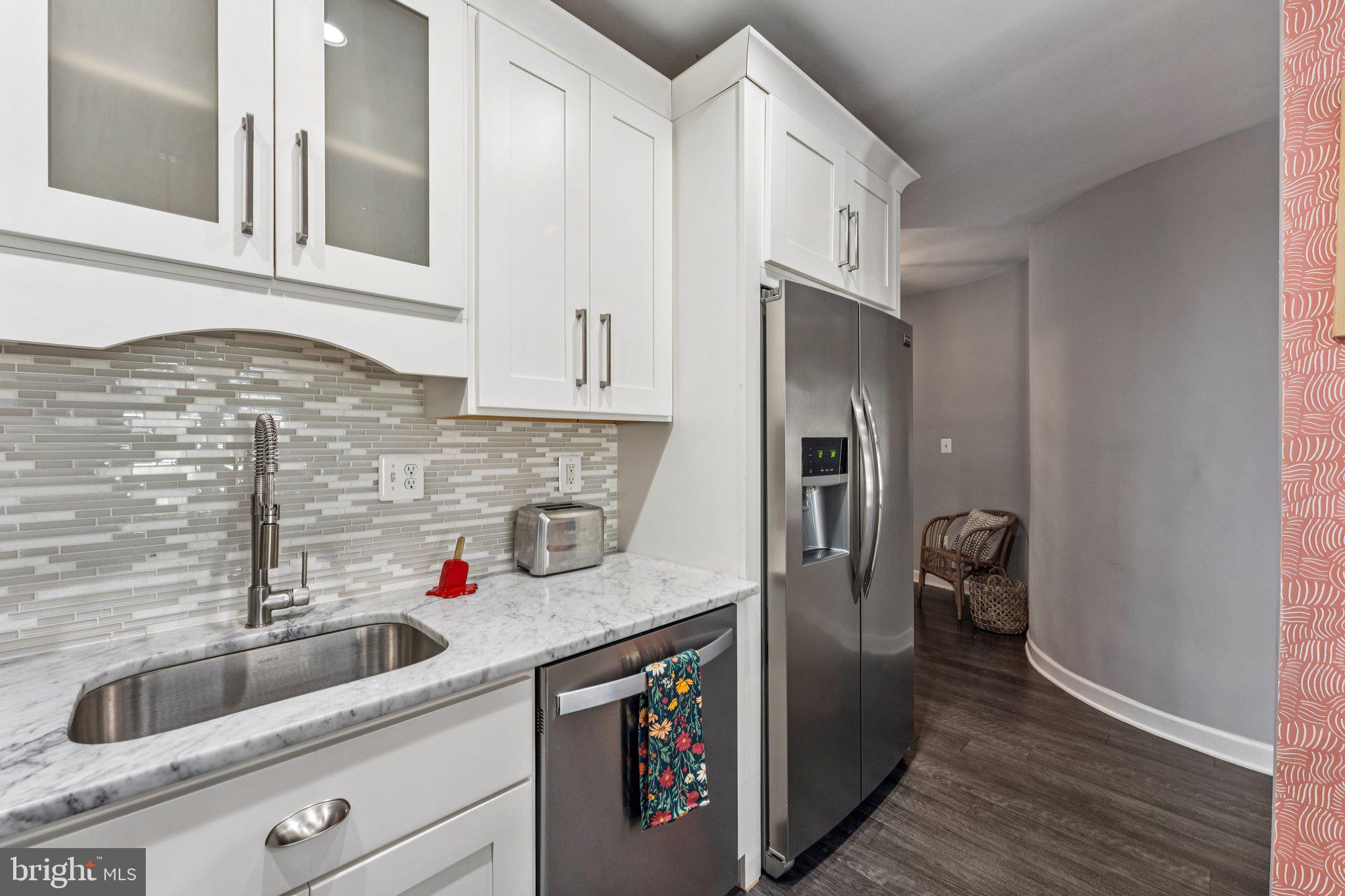 1833 CALIFORNIA STREET NW 203