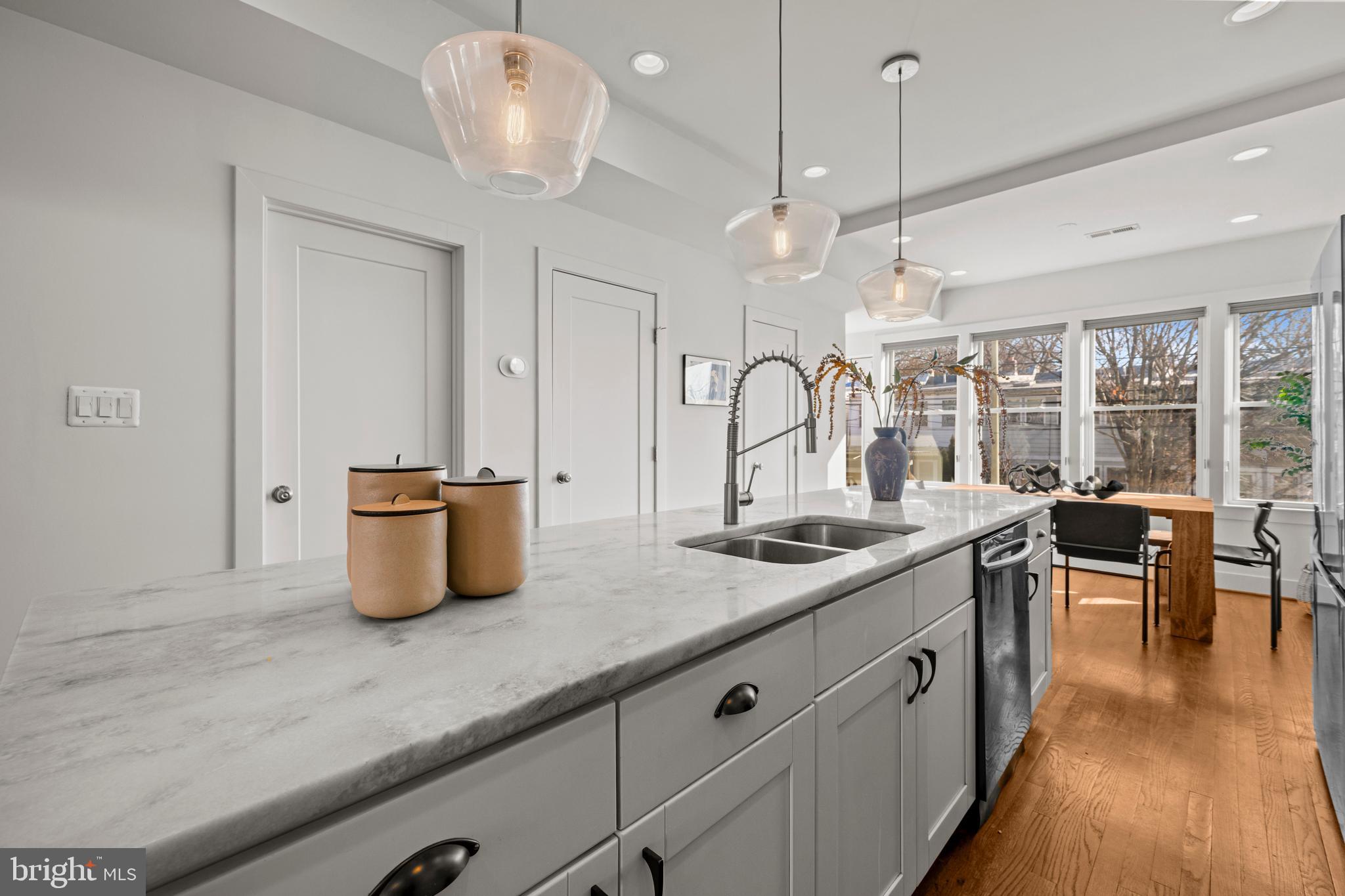 1227 TRINIDAD AVENUE NE