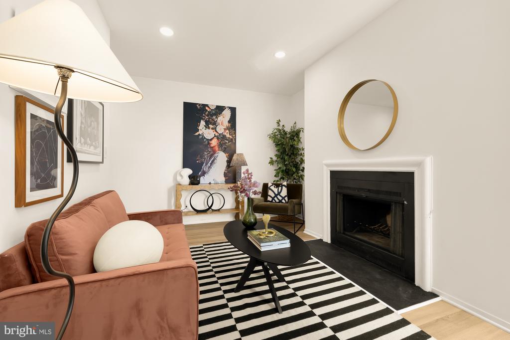 1844 COLUMBIA ROAD NW Unit: 204