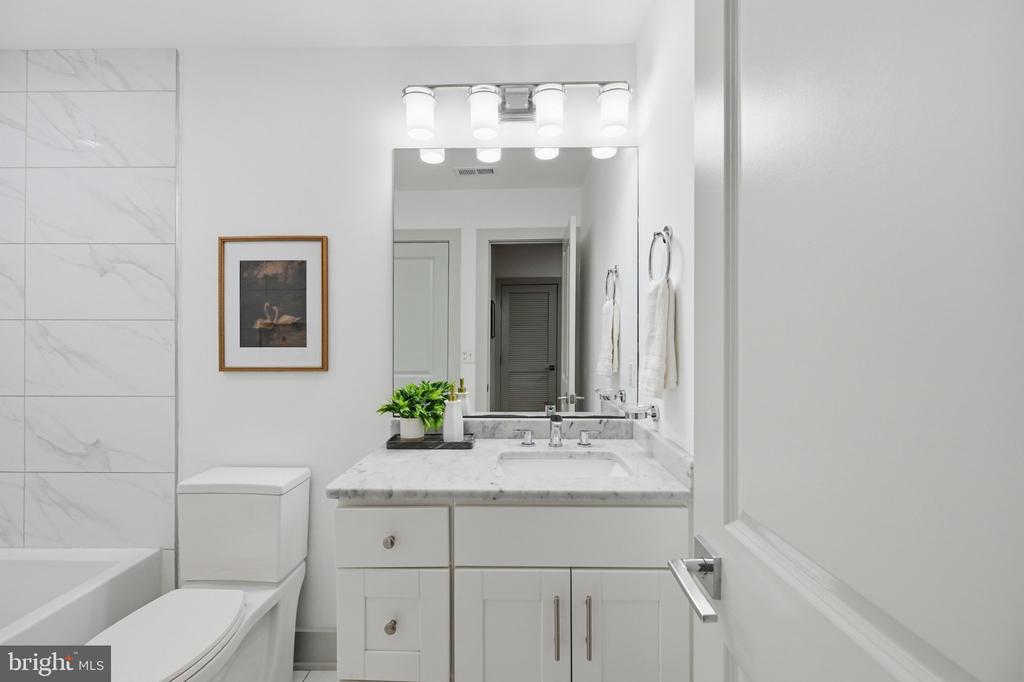 1632 K STREET NE Unit: 2