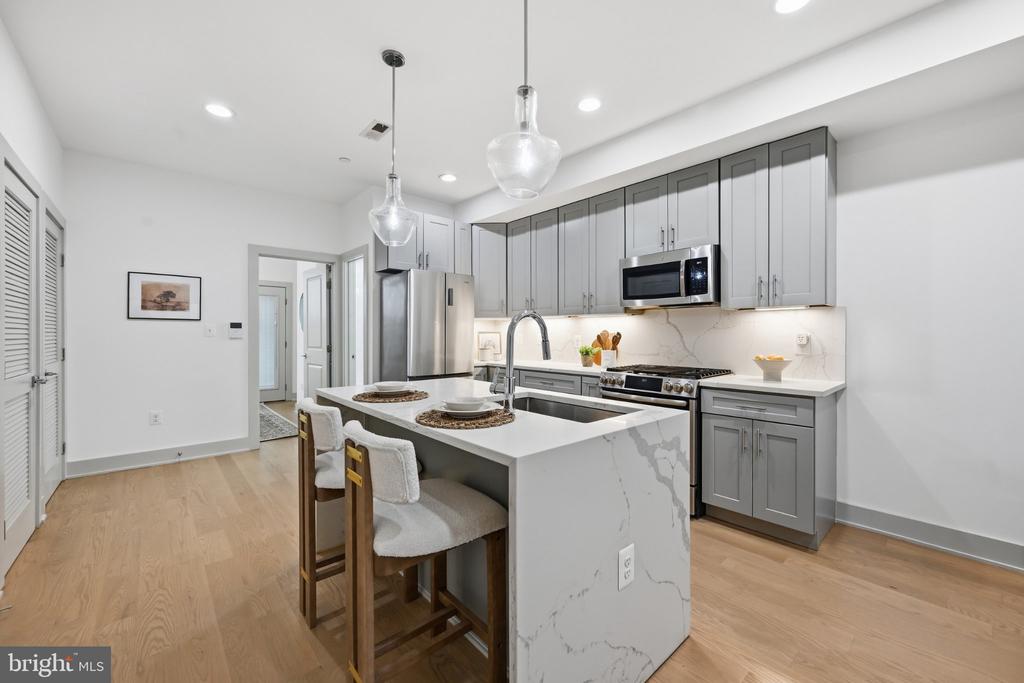 1632 K STREET NE Unit: 2