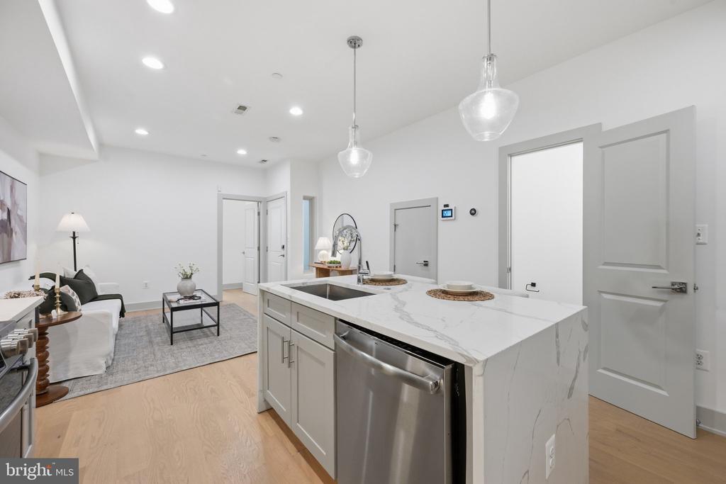 1632 K STREET NE Unit: 2
