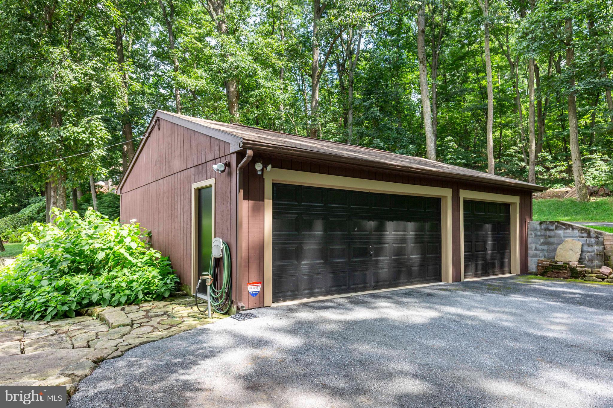 1844A SNYDERSBURG ROAD