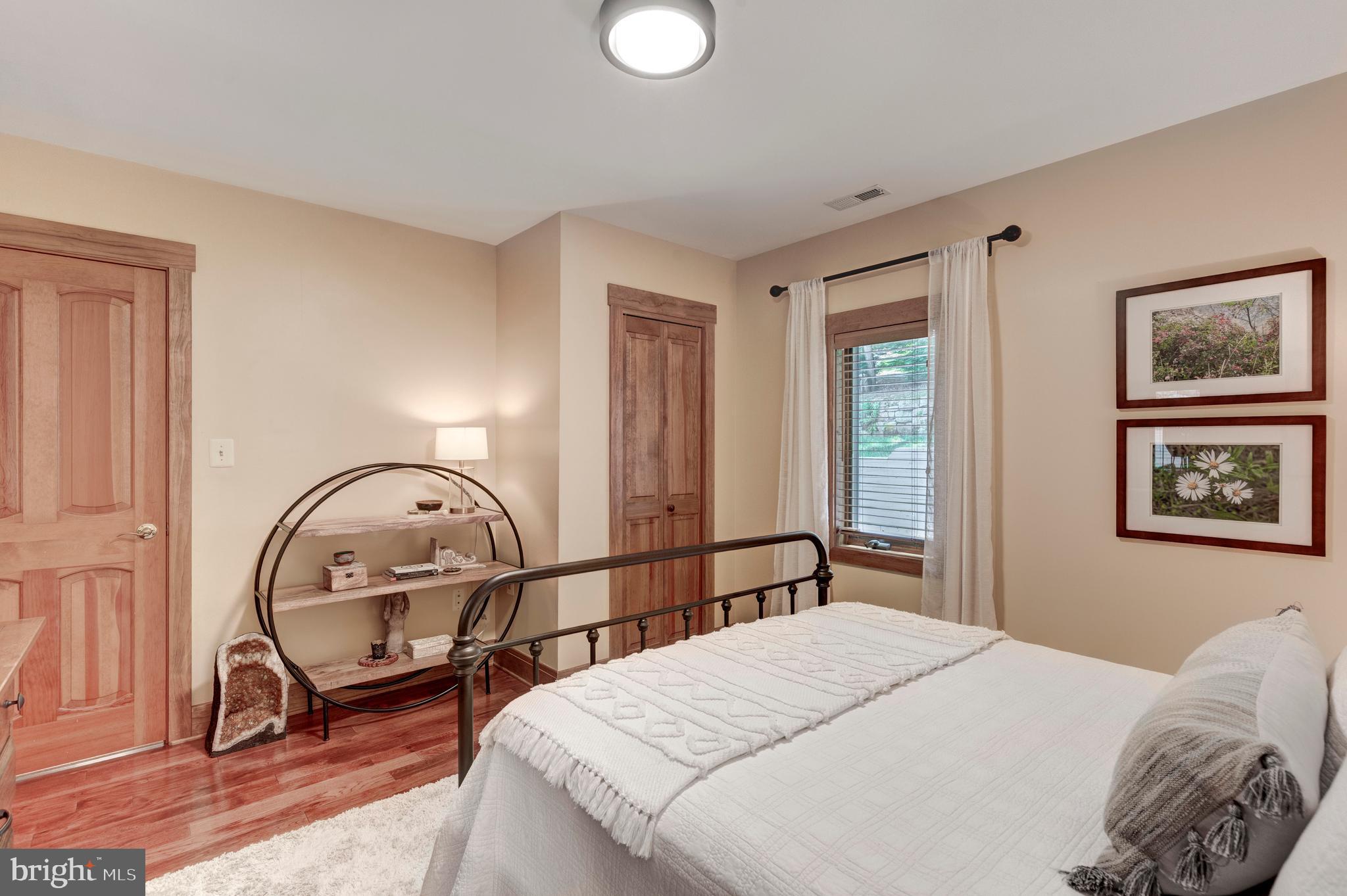 1844A SNYDERSBURG ROAD