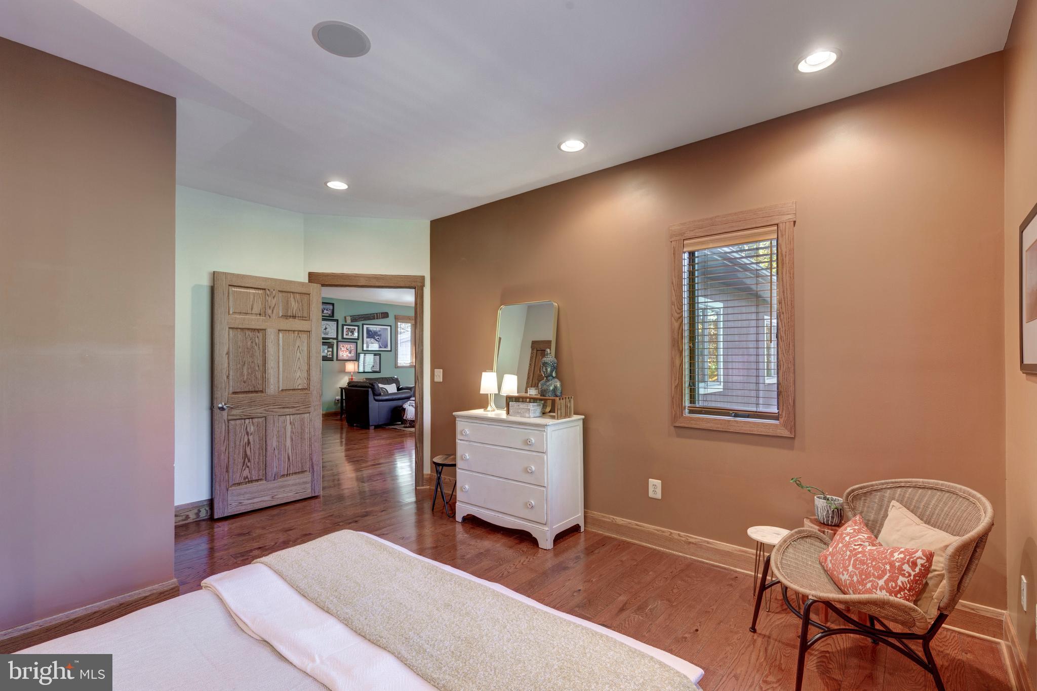 1844A SNYDERSBURG ROAD