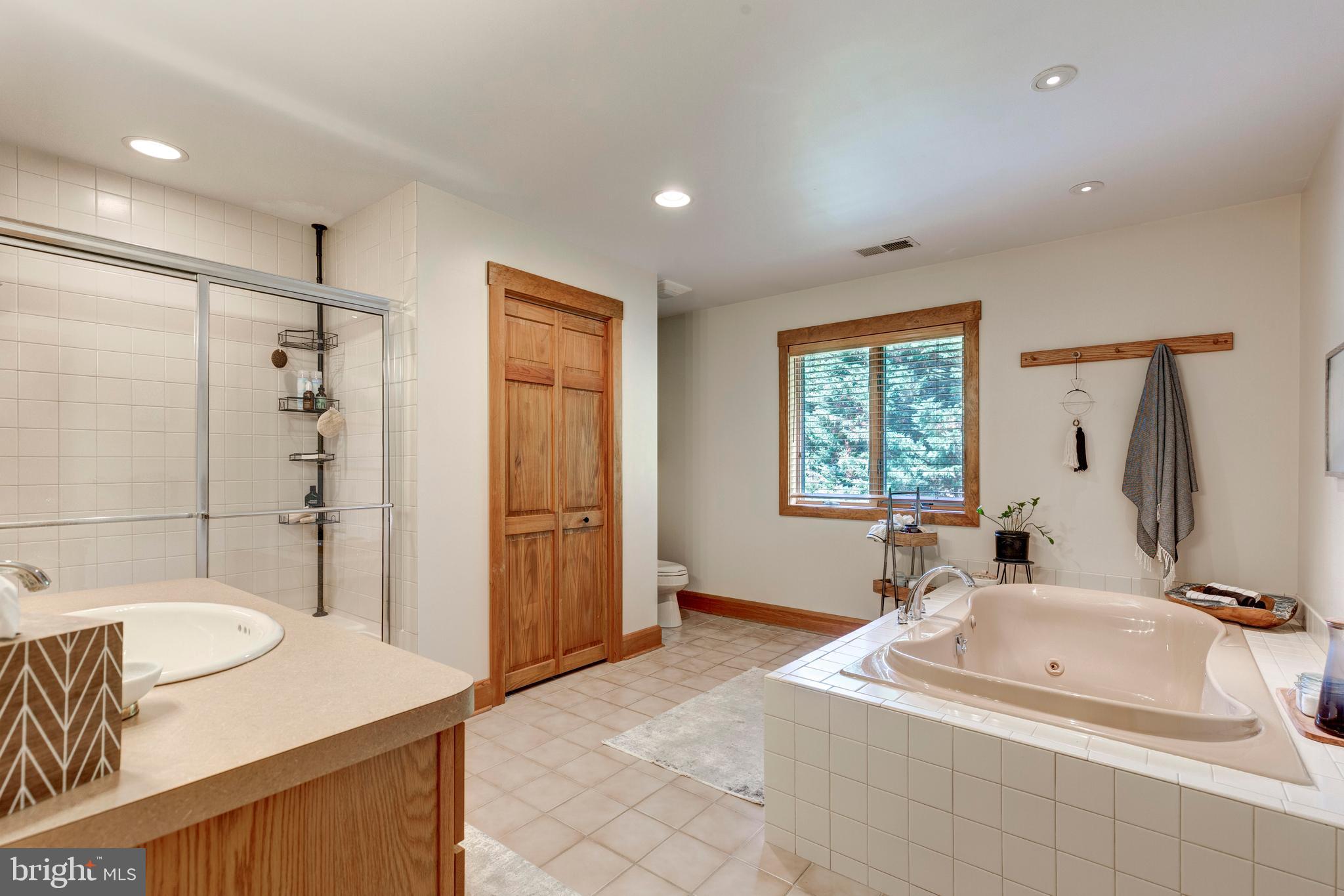 1844A SNYDERSBURG ROAD