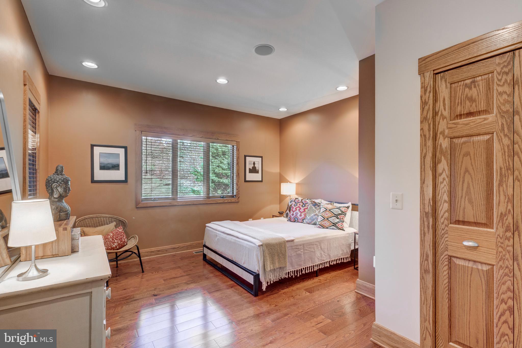 1844A SNYDERSBURG ROAD