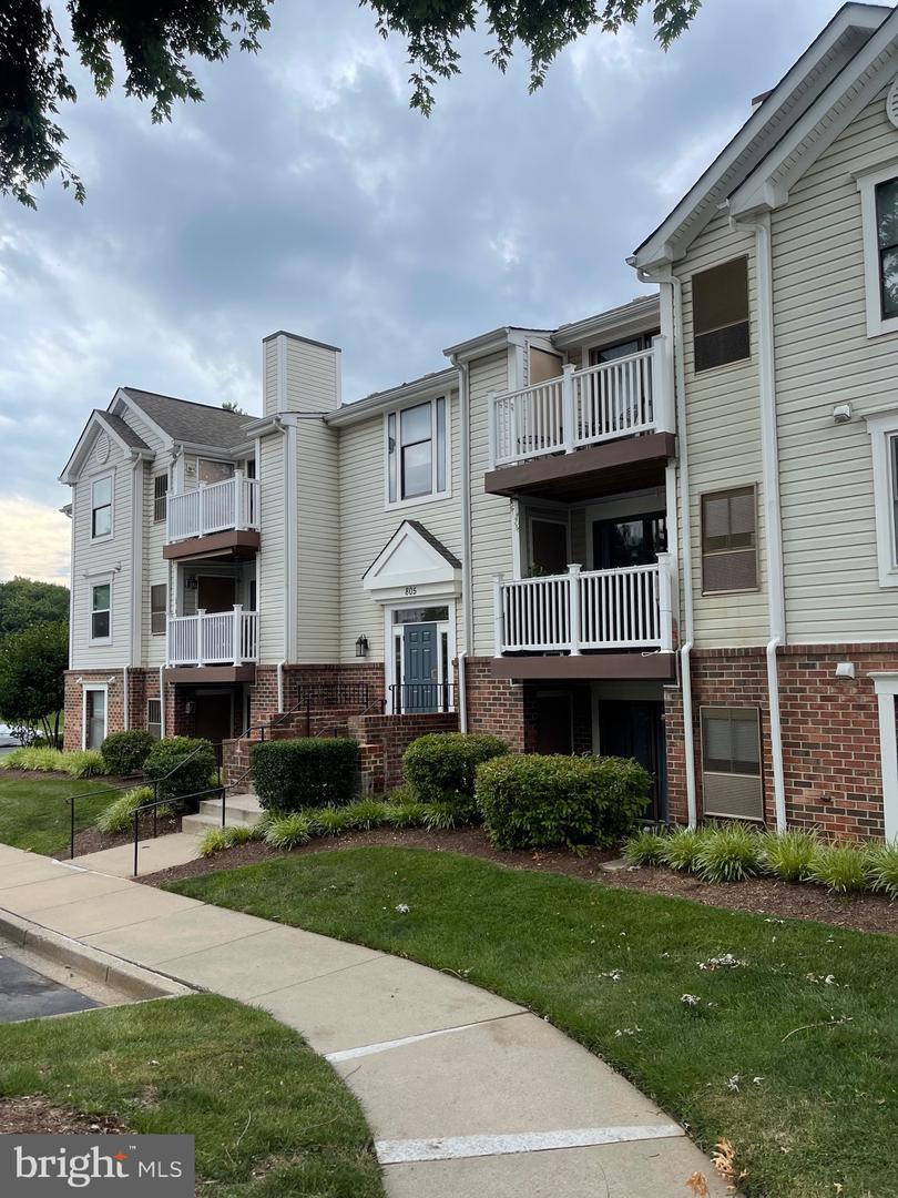 805-K Stratford Way #1200k