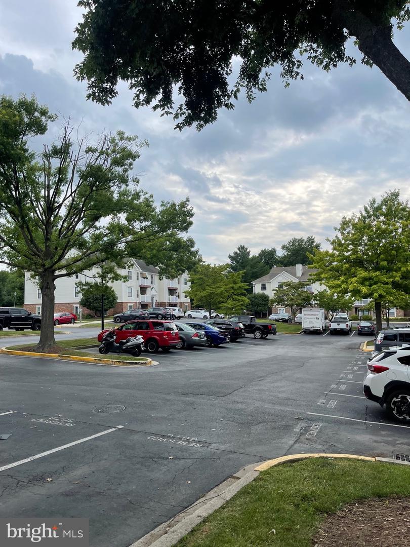 805-K Stratford Way #1200k