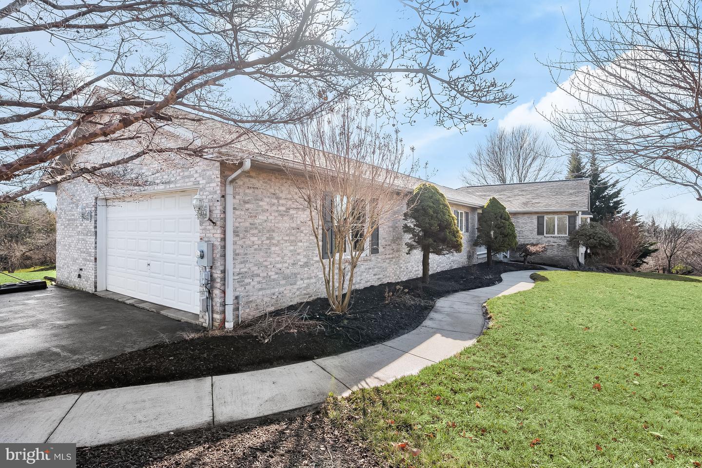 4779 Marianne Dr