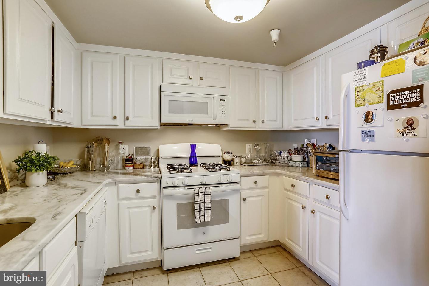 11710 Old Georgetown Rd #323