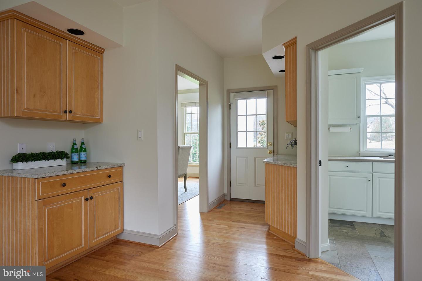 13426 Query Mill Rd