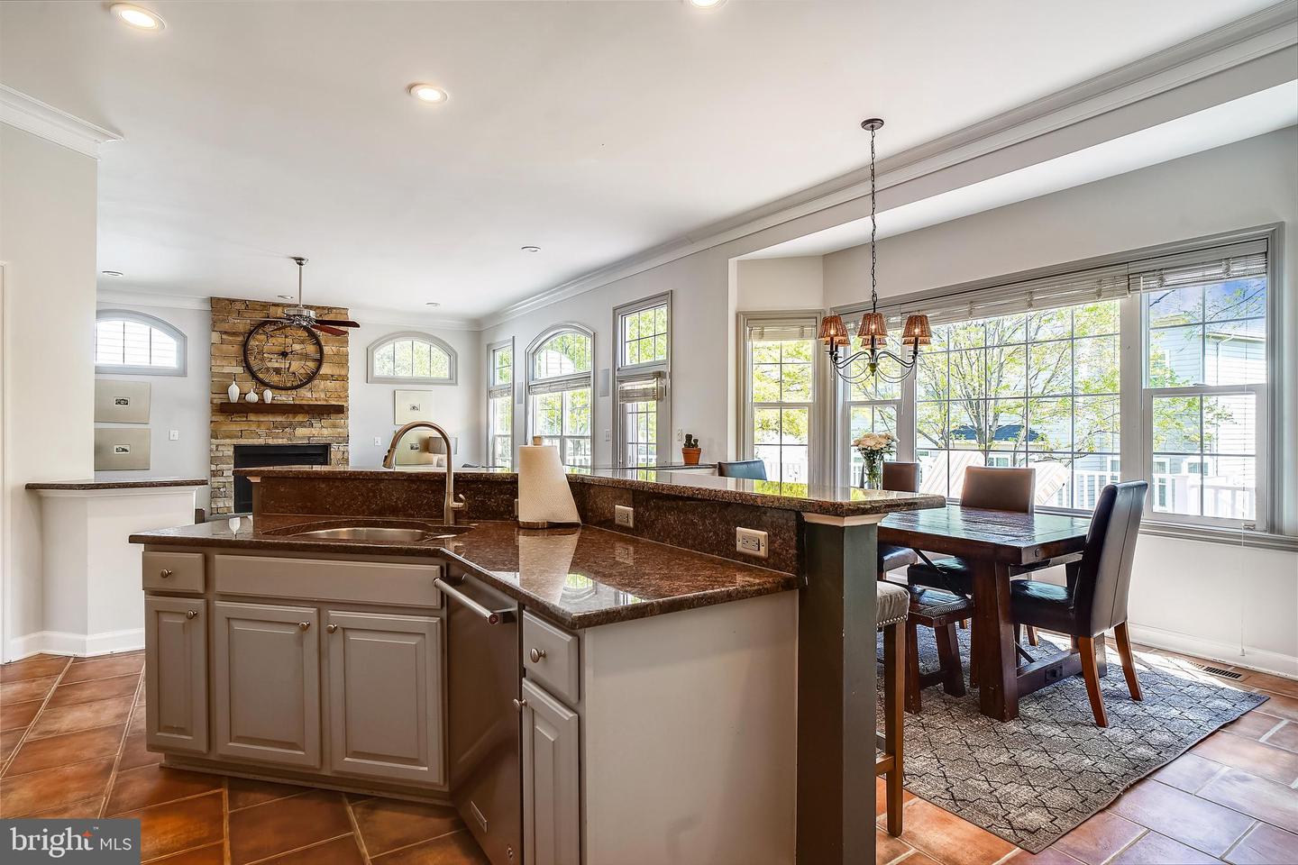 304 Summer Garden Way