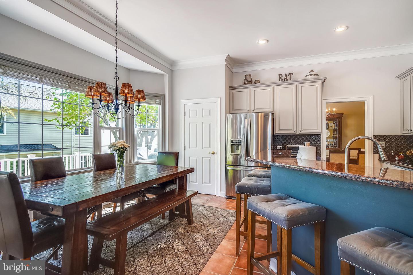 304 Summer Garden Way