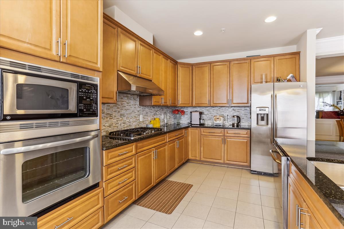 328 Park Ave #12-328