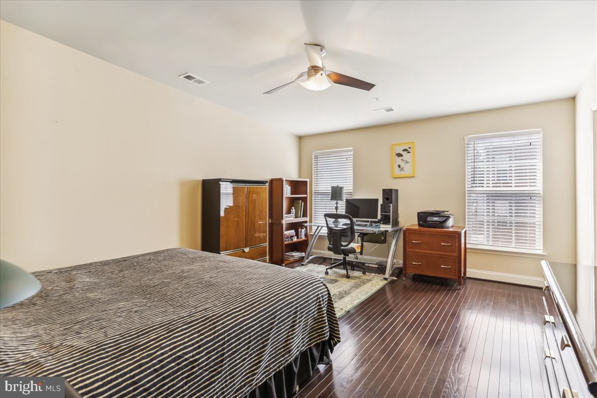 328 Park Ave #12-328