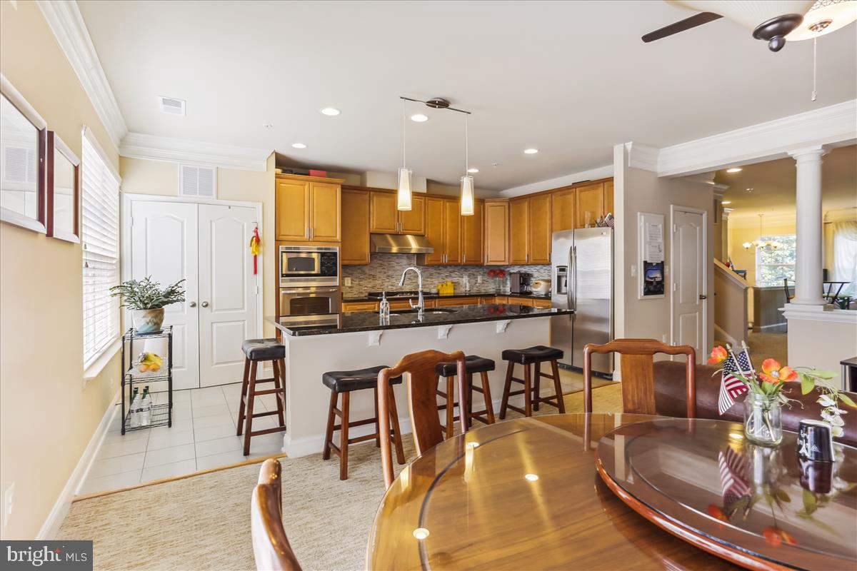 328 Park Ave #12-328