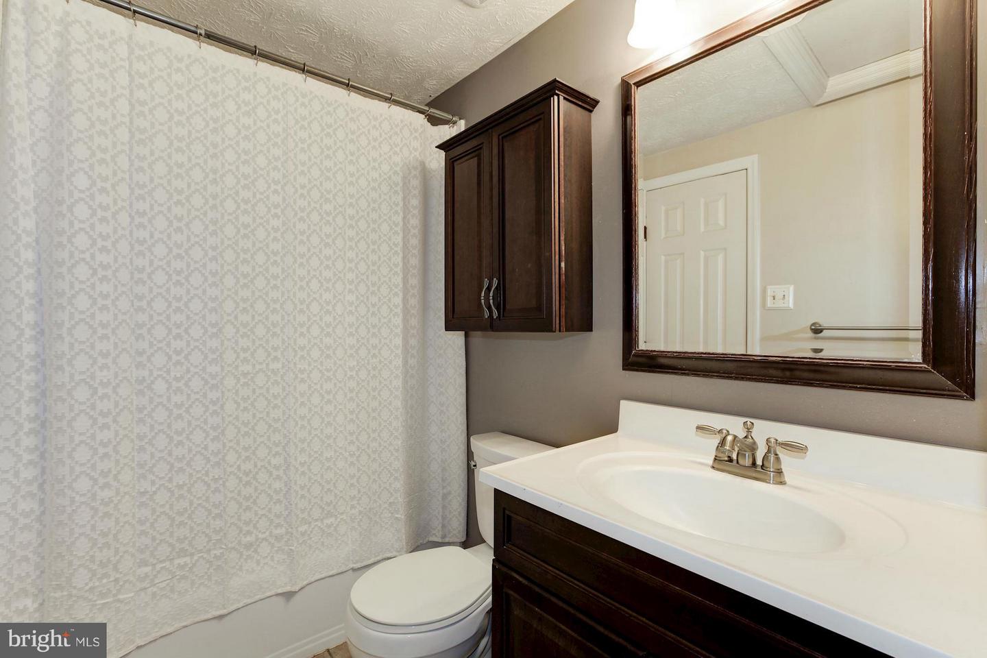 638 Coral Reef Dr