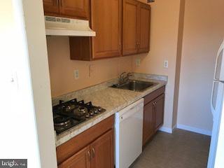 10401 Grosvenor Pl #1005