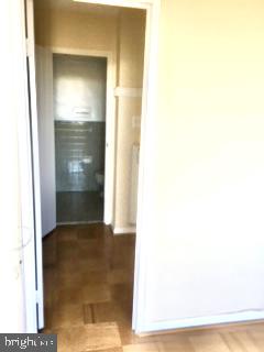 10401 Grosvenor Pl #1005