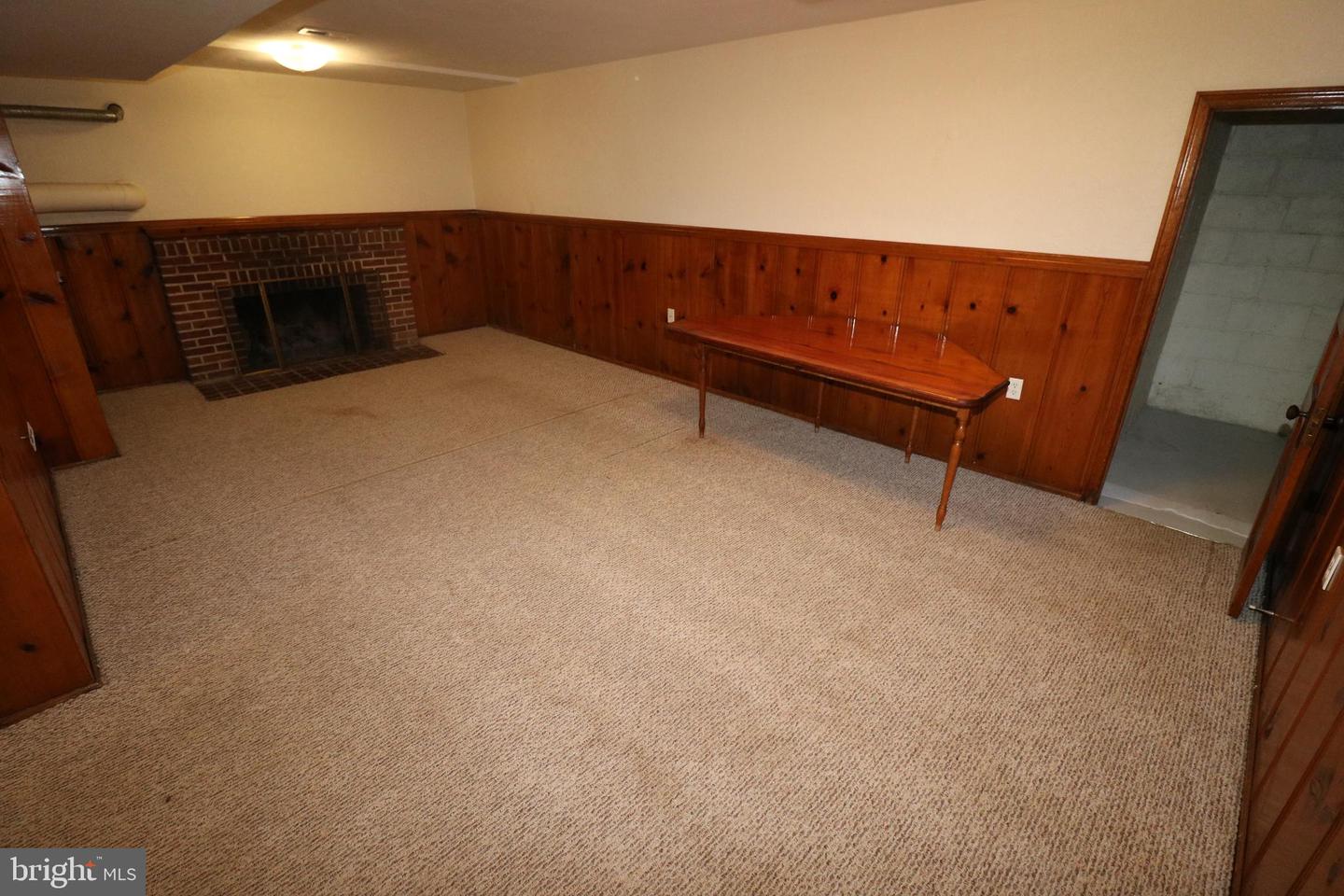 1601 Dale Dr