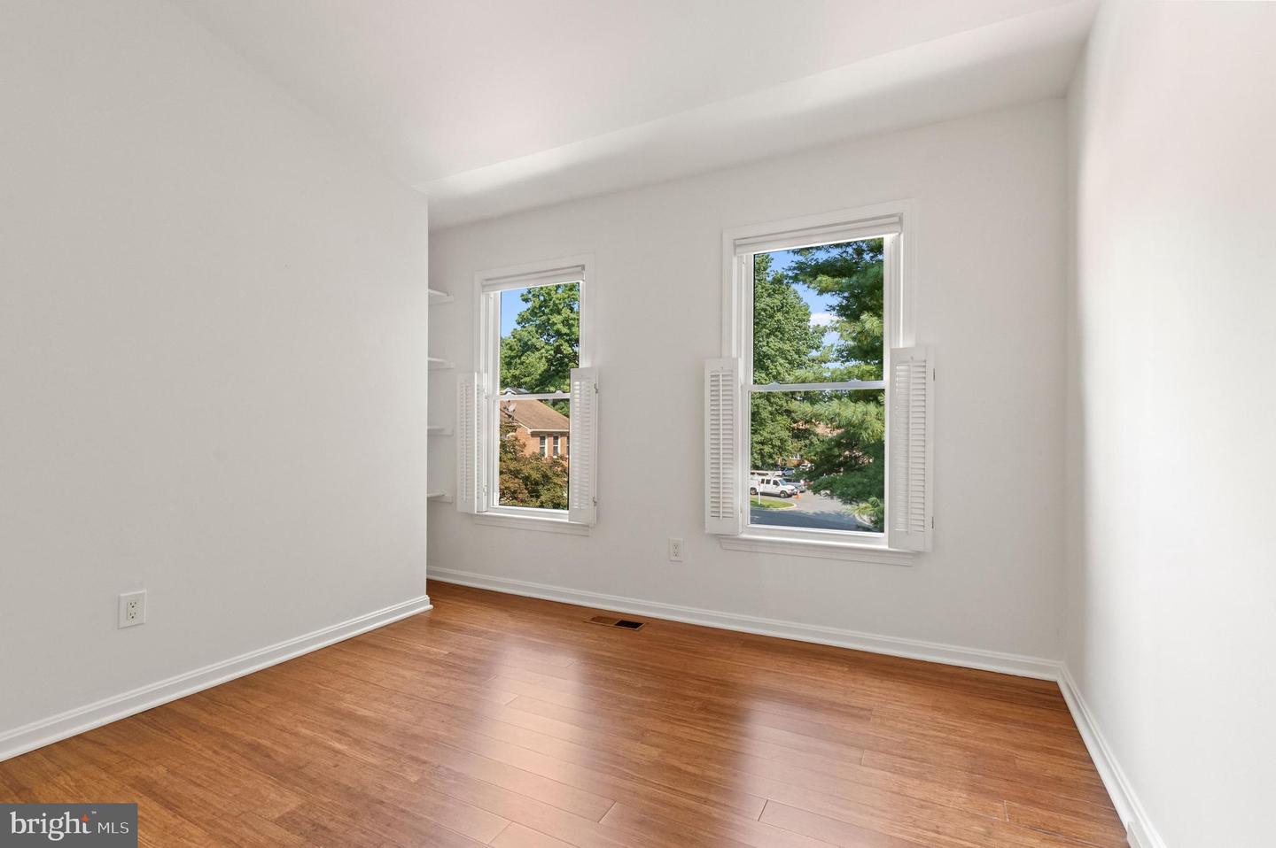 10504 Pine Haven Ter