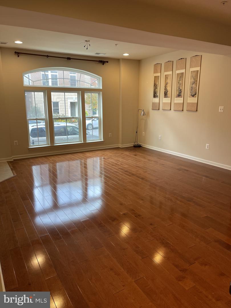 333 Community Center Ave