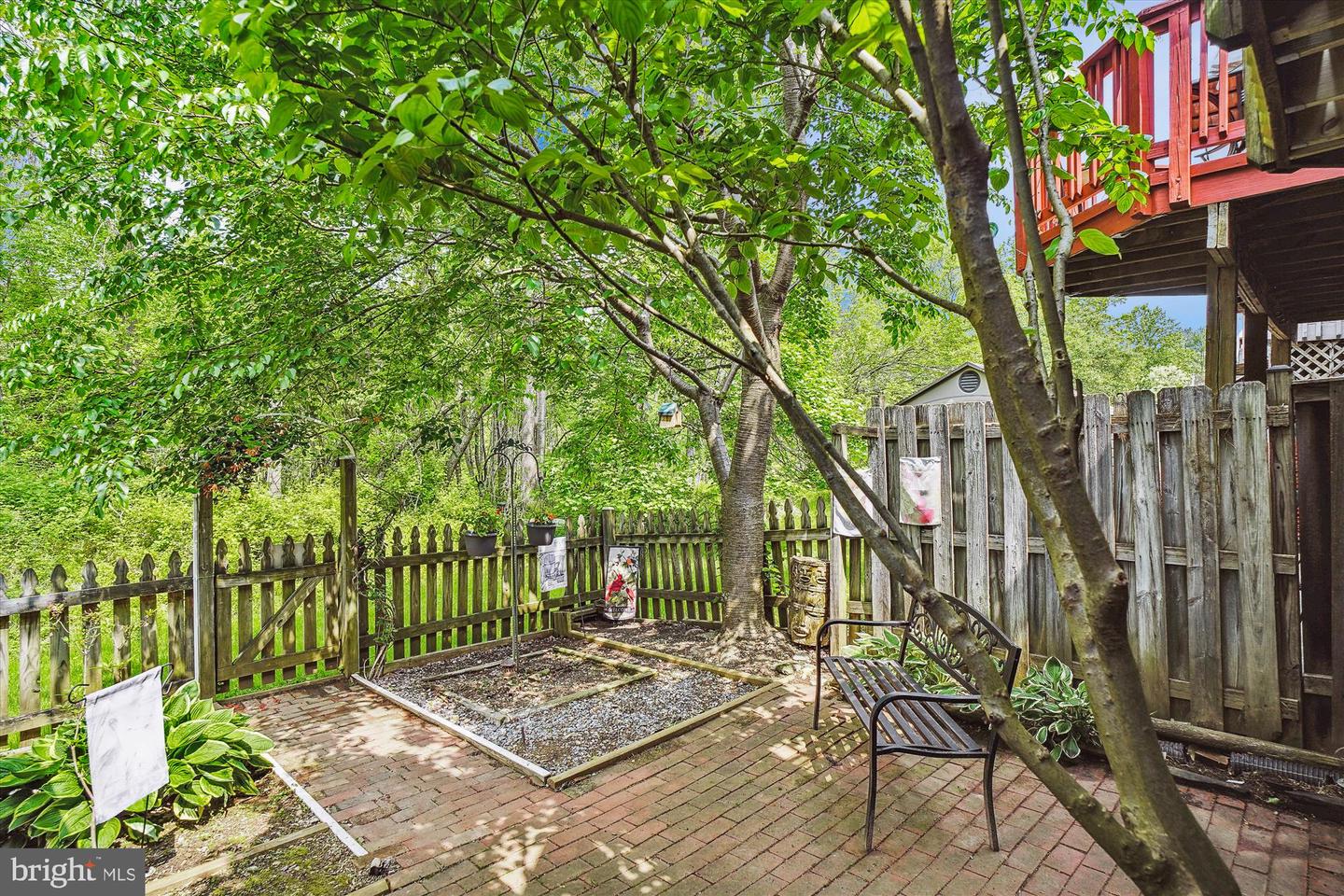 15632 Cliff Swallow Way